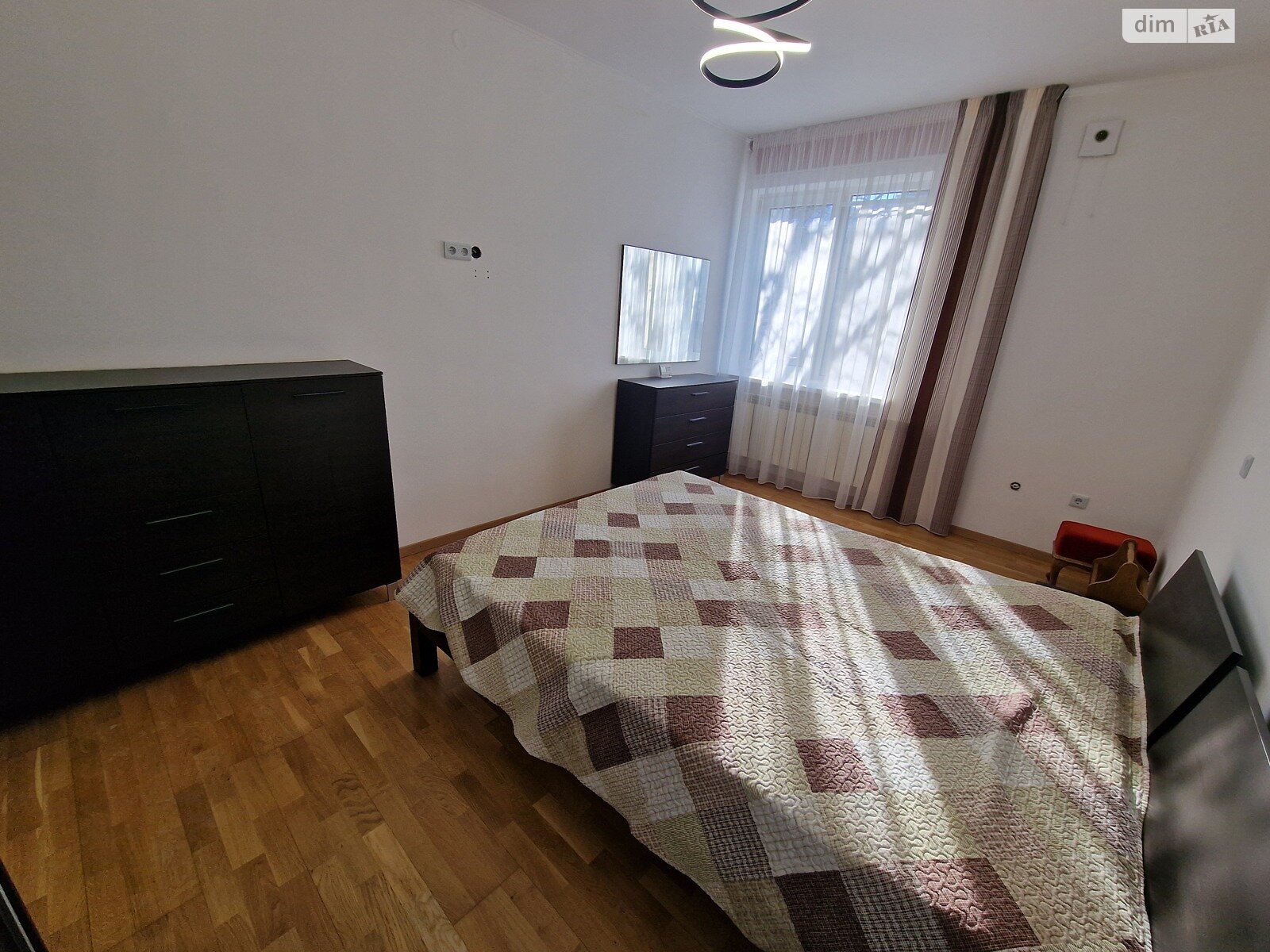 двухкомнатная квартира в Львове, район Снопков, на ул. Тютюнников в аренду на долгий срок помесячно фото 1