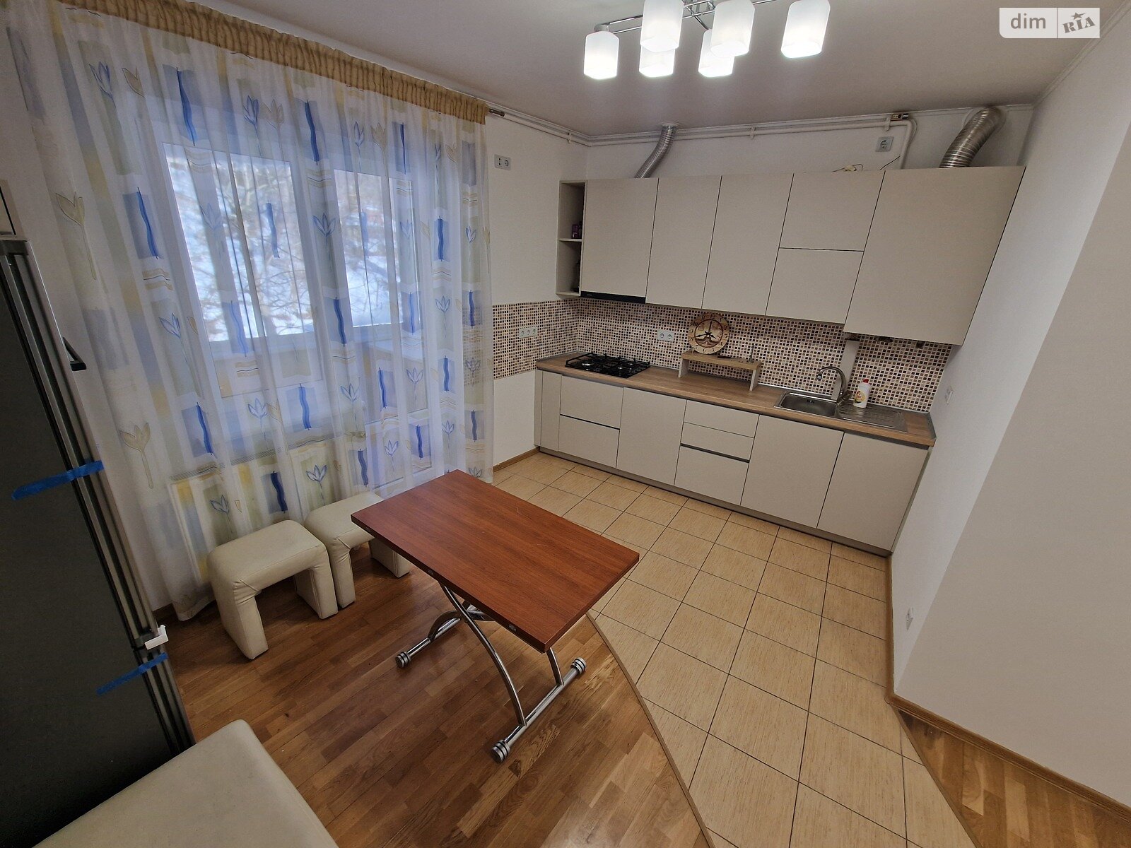 двухкомнатная квартира в Львове, район Снопков, на ул. Тютюнников в аренду на долгий срок помесячно фото 1