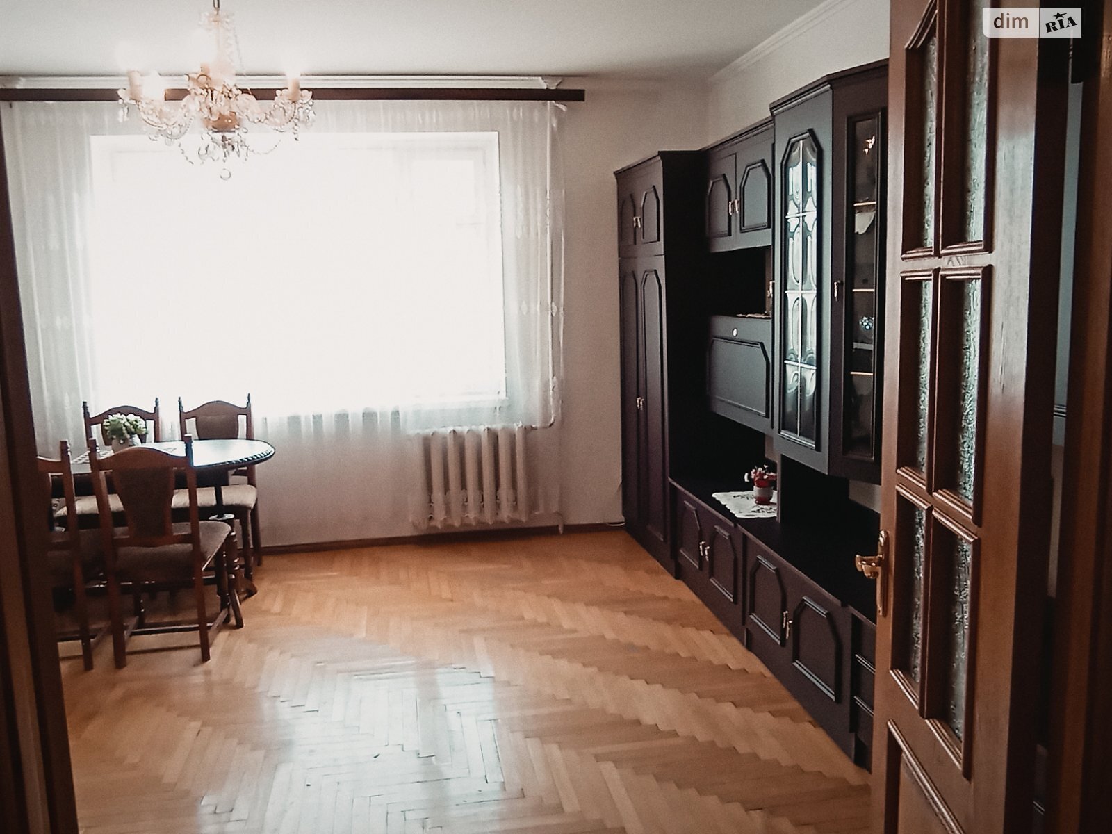 трехкомнатная квартира в Львове, район Сыхов, на ул. Довженко Александра в аренду на долгий срок помесячно фото 1 трехкомнатная квартира в Львове, район Сыхов, на ул. Довженко Александра в аренду на долгий срок помесячно фото 1