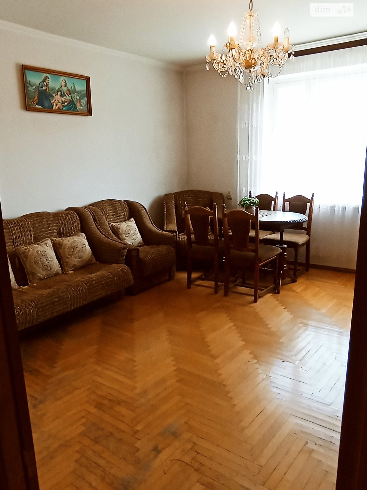 трехкомнатная квартира в Львове, район Сыхов, на ул. Довженко Александра в аренду на долгий срок помесячно фото 1 трехкомнатная квартира в Львове, район Сыхов, на ул. Довженко Александра в аренду на долгий срок помесячно фото 1