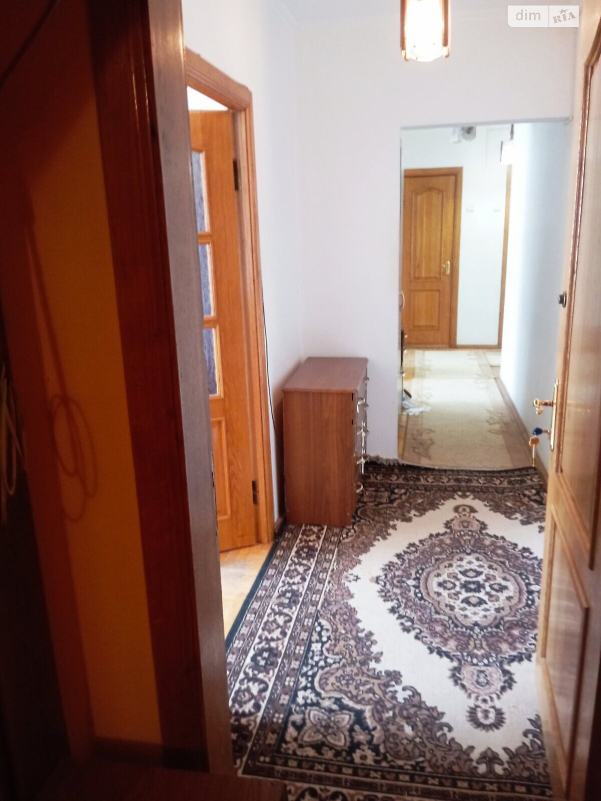 трехкомнатная квартира в Львове, район Сыхов, на ул. Довженко Александра в аренду на долгий срок помесячно фото 1 трехкомнатная квартира в Львове, район Сыхов, на ул. Довженко Александра в аренду на долгий срок помесячно фото 1
