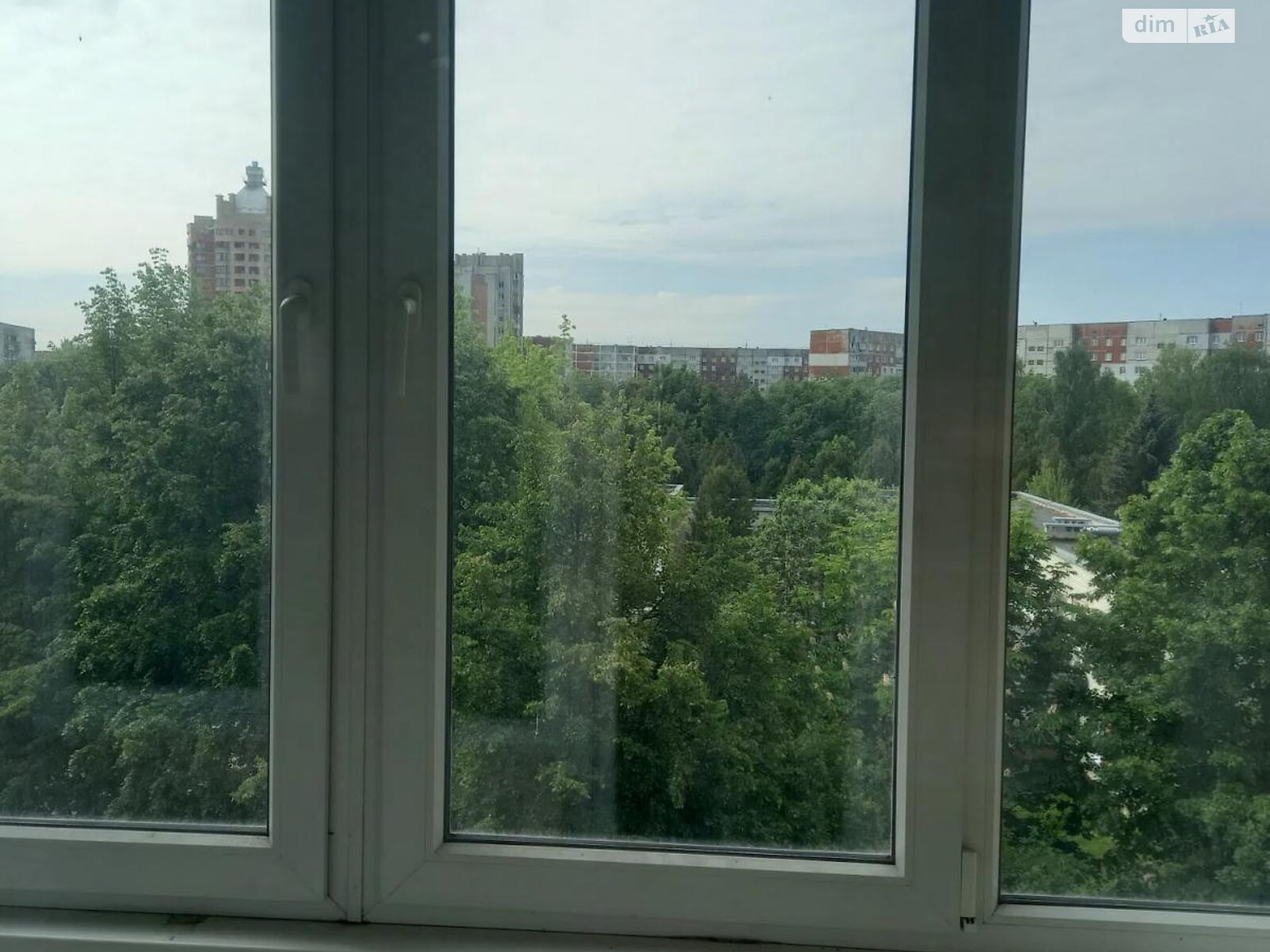 двухкомнатная квартира в Львове, район Сыхов, на ул. Довженко Александра в аренду на долгий срок помесячно фото 1 двухкомнатная квартира в Львове, район Сыхов, на ул. Довженко Александра в аренду на долгий срок помесячно фото 1