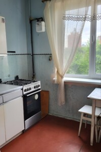 двокімнатна квартира в Львові, район Сихів, на вул. Довженка Олександра в довготривалу оренду помісячно фото 2