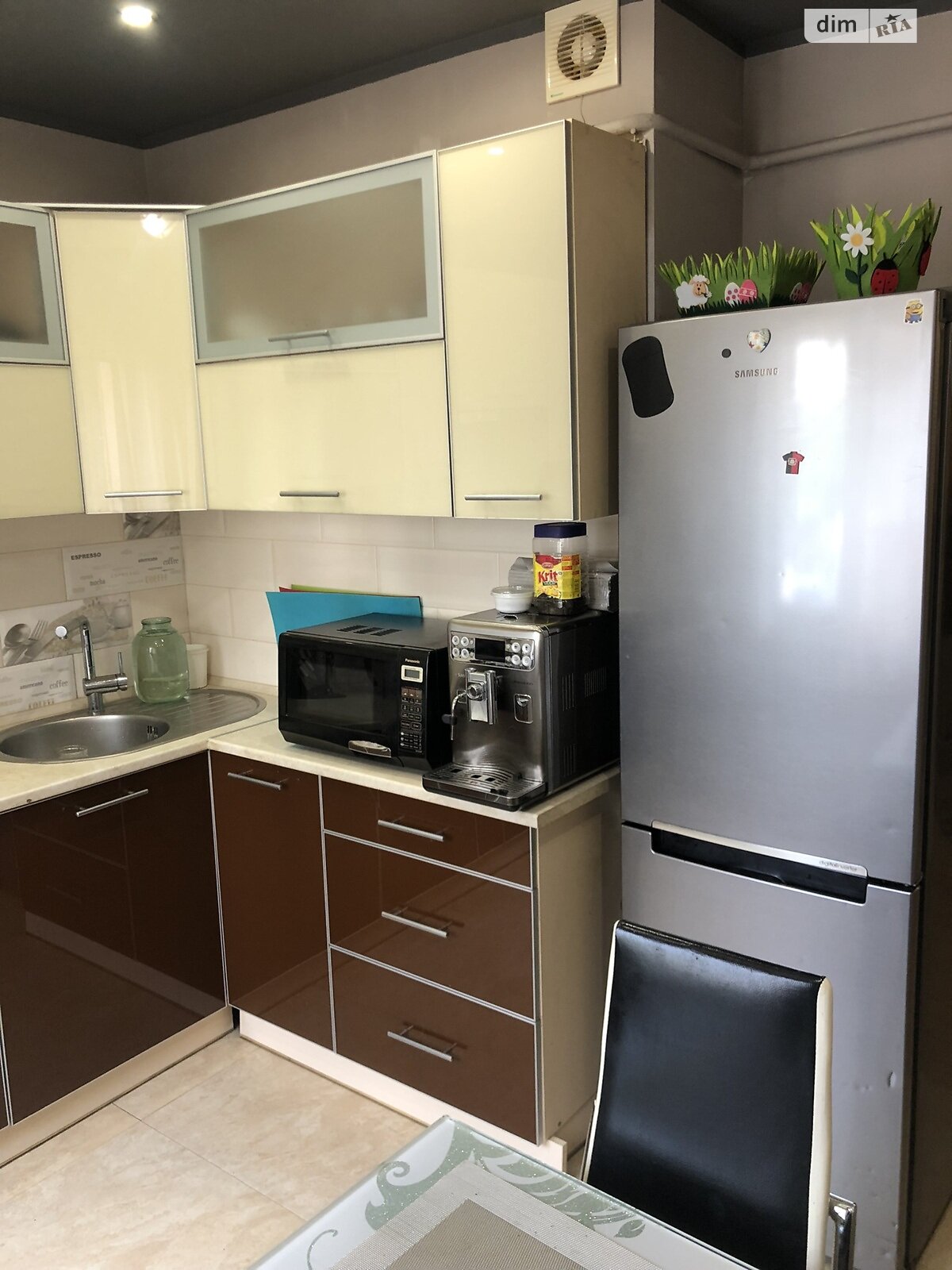 двокімнатна квартира в Львові, район Сихів, на вул. Довженка Олександра в довготривалу оренду помісячно фото 1