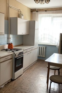 трехкомнатная квартира в Львове, район Сыхов, на ул. Коломийская 15 в аренду на долгий срок помесячно фото 2