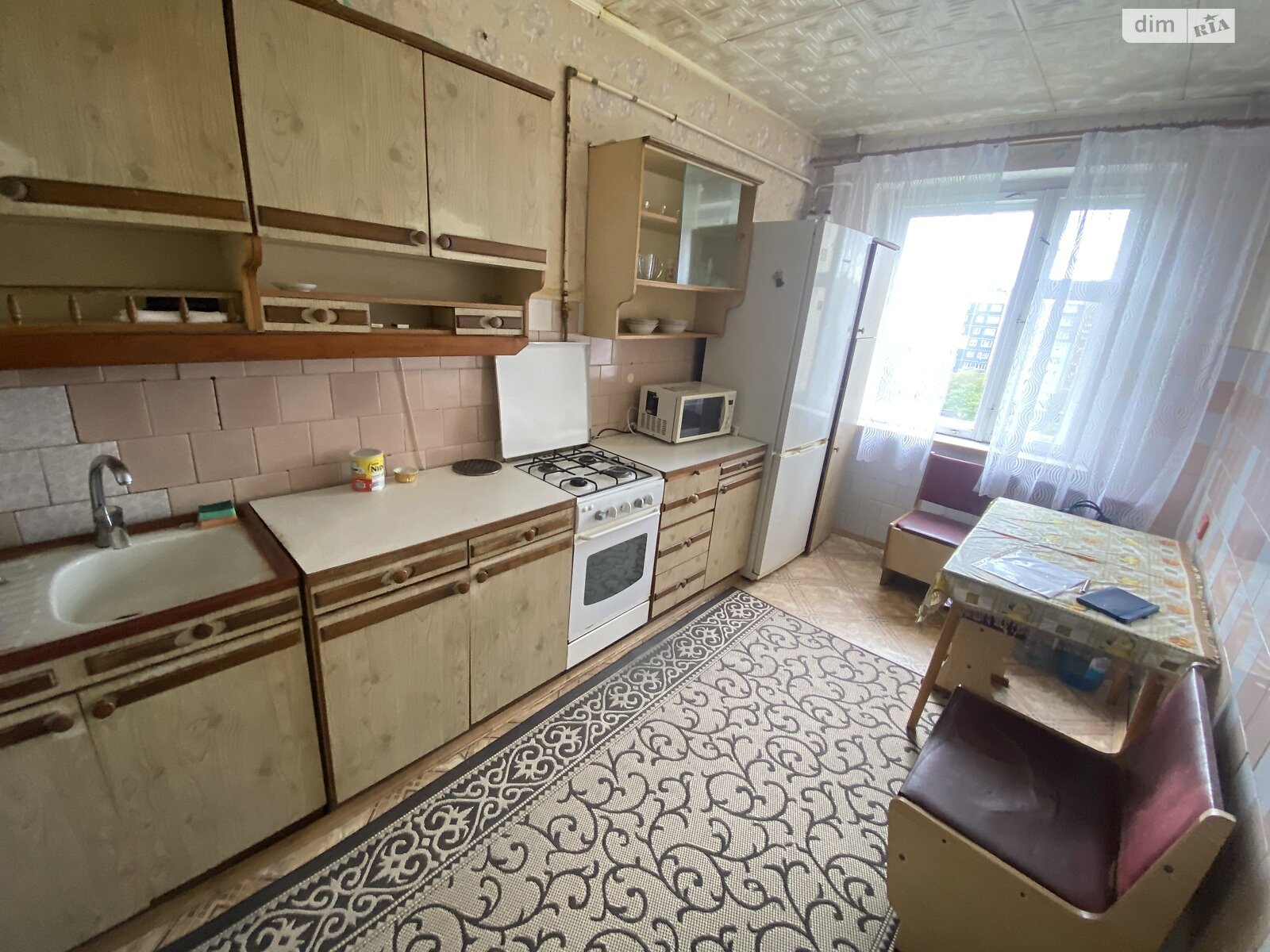 трехкомнатная квартира в Львове, район Сыхов, на просп. Красной Калины в аренду на долгий срок помесячно фото 1 трехкомнатная квартира в Львове, район Сыхов, на просп. Красной Калины в аренду на долгий срок помесячно фото 1