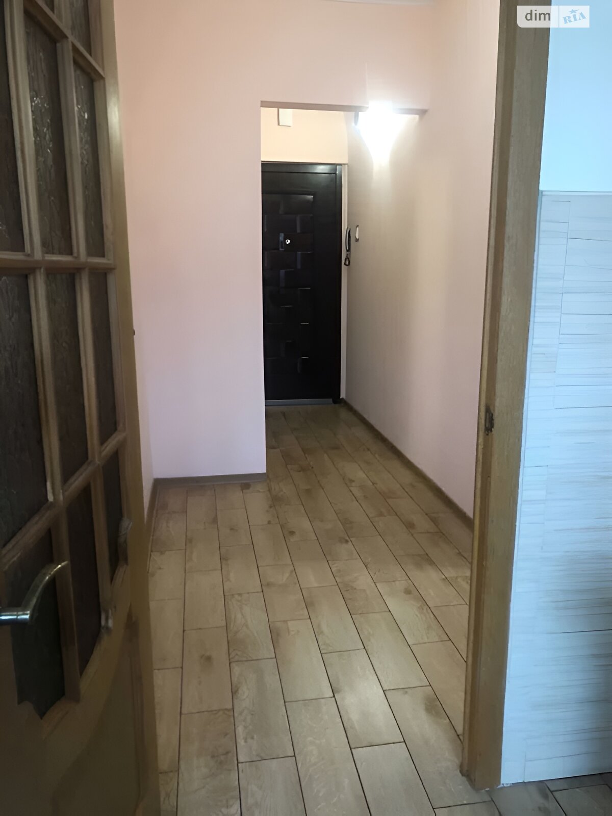 однокімнатна квартира в Львові, район Сихів, на вул. Морозна 14 в довготривалу оренду помісячно фото 1 однокімнатна квартира в Львові, район Сихів, на вул. Морозна 14 в довготривалу оренду помісячно фото 1
