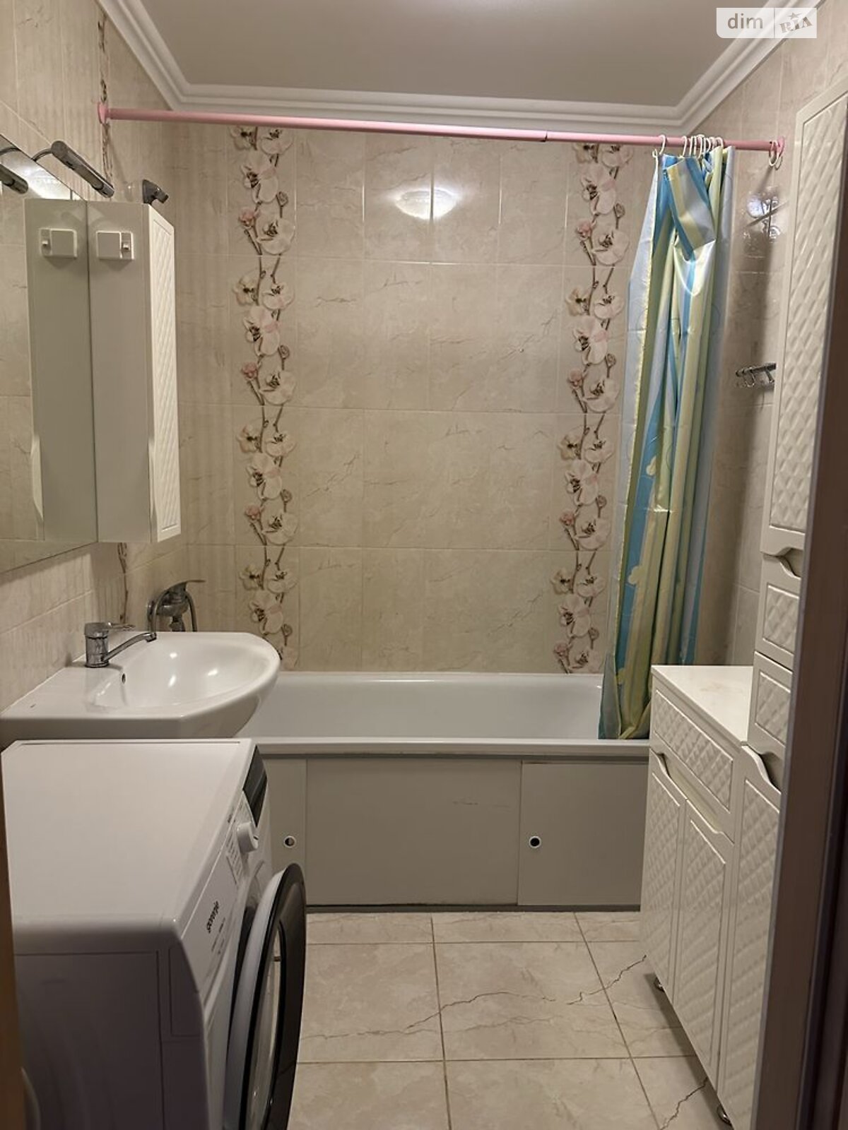 двокімнатна квартира в Львові, район Сихів, на вул. Полуботка Гетьмана 23 в довготривалу оренду помісячно фото 1