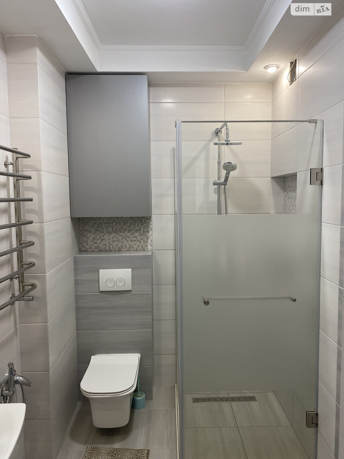 трикімнатна квартира в Львові, район Сихів, на вул. Зелена в довготривалу оренду помісячно фото 1