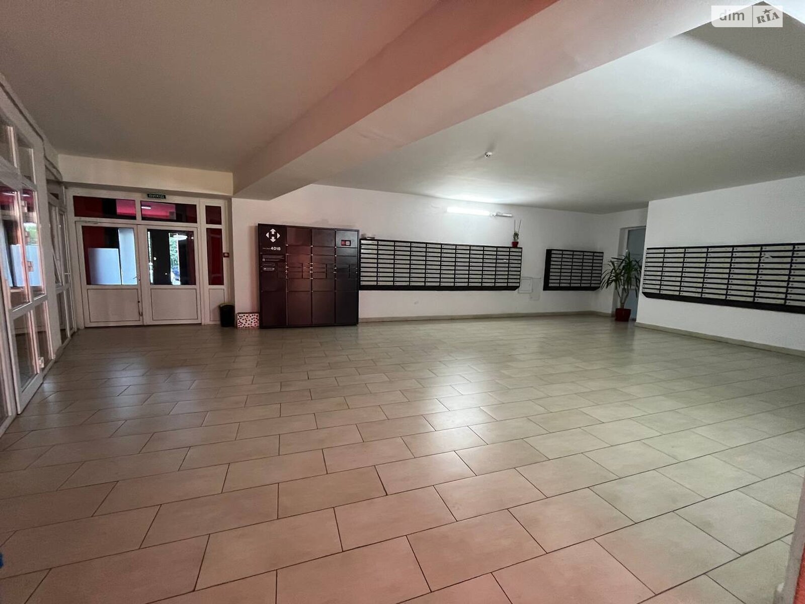 однокімнатна квартира в Львові, район Сихів, на вул. Зелена 269М в довготривалу оренду помісячно фото 1