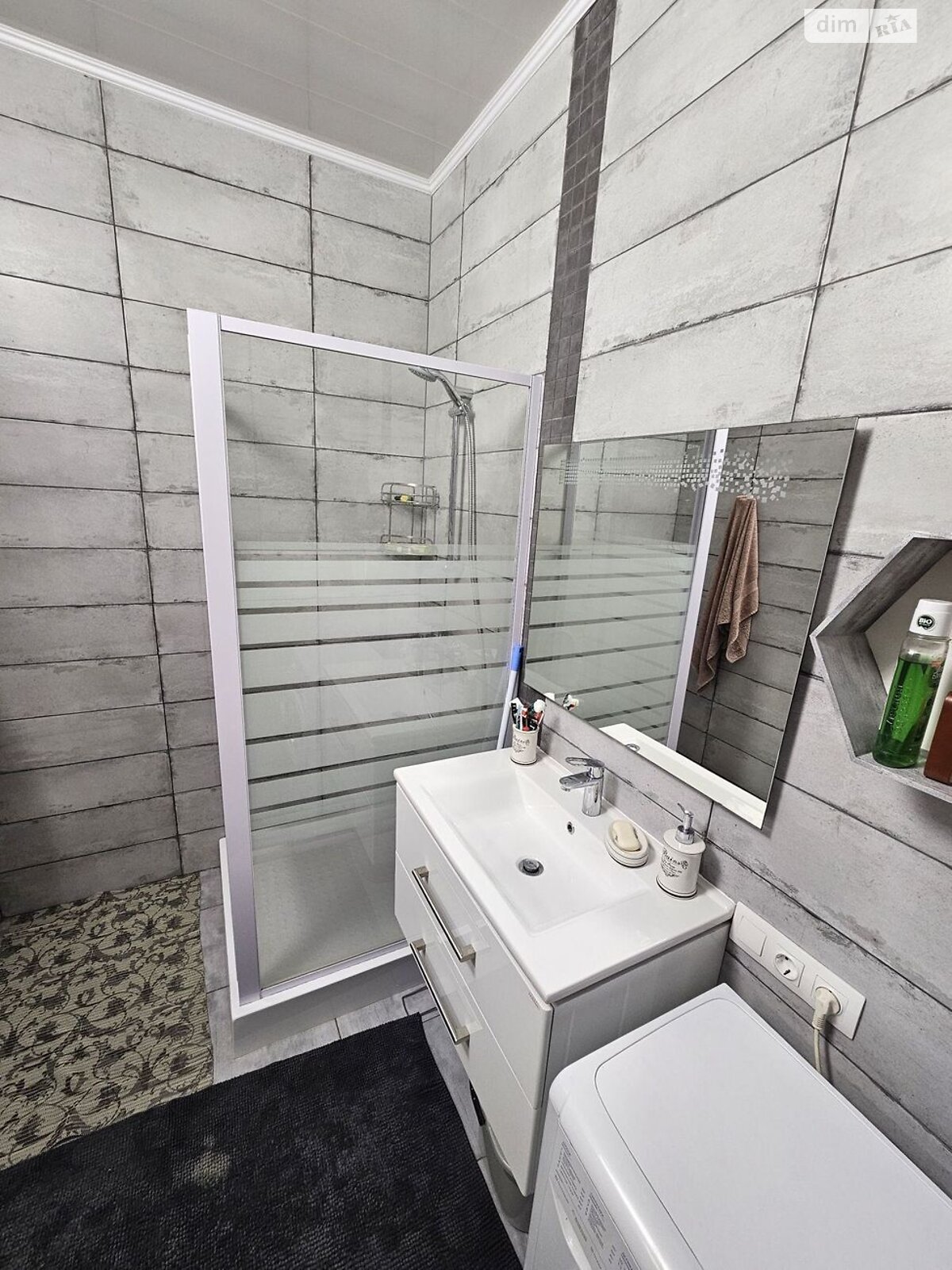 однокімнатна квартира в Львові, район Сихів, на вул. Зелена 269М в довготривалу оренду помісячно фото 1