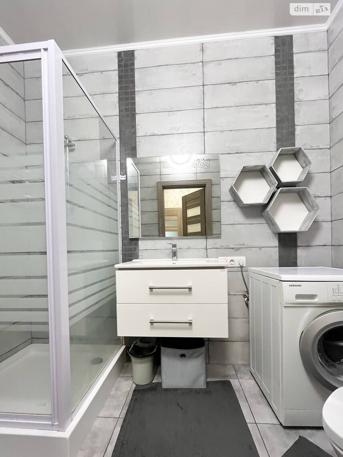 однокімнатна квартира в Львові, район Сихів, на вул. Зелена 269М в довготривалу оренду помісячно фото 1