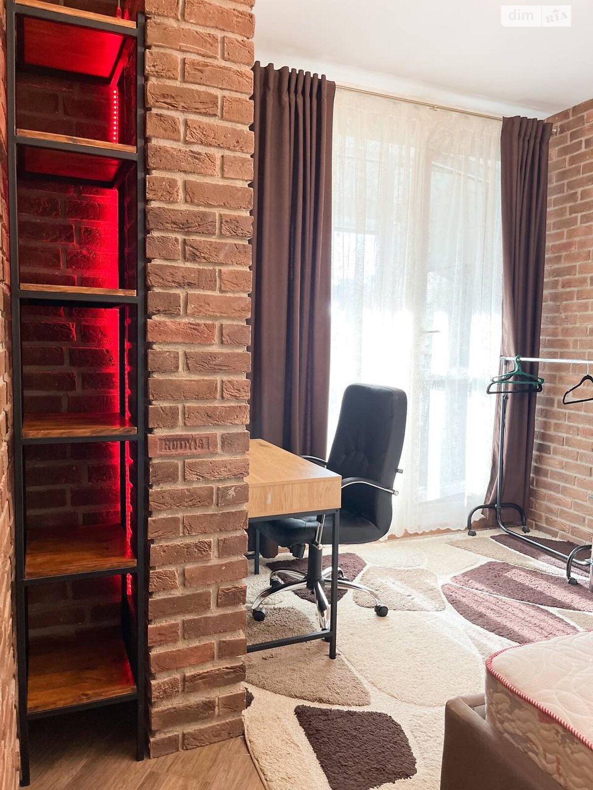 однокімнатна квартира в Львові, район Сихів, на вул. Зелена 269М в довготривалу оренду помісячно фото 1