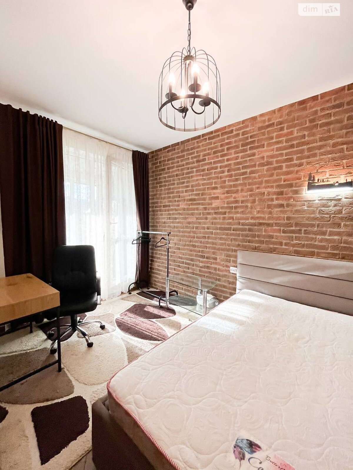 однокімнатна квартира в Львові, район Сихів, на вул. Зелена 269М в довготривалу оренду помісячно фото 1