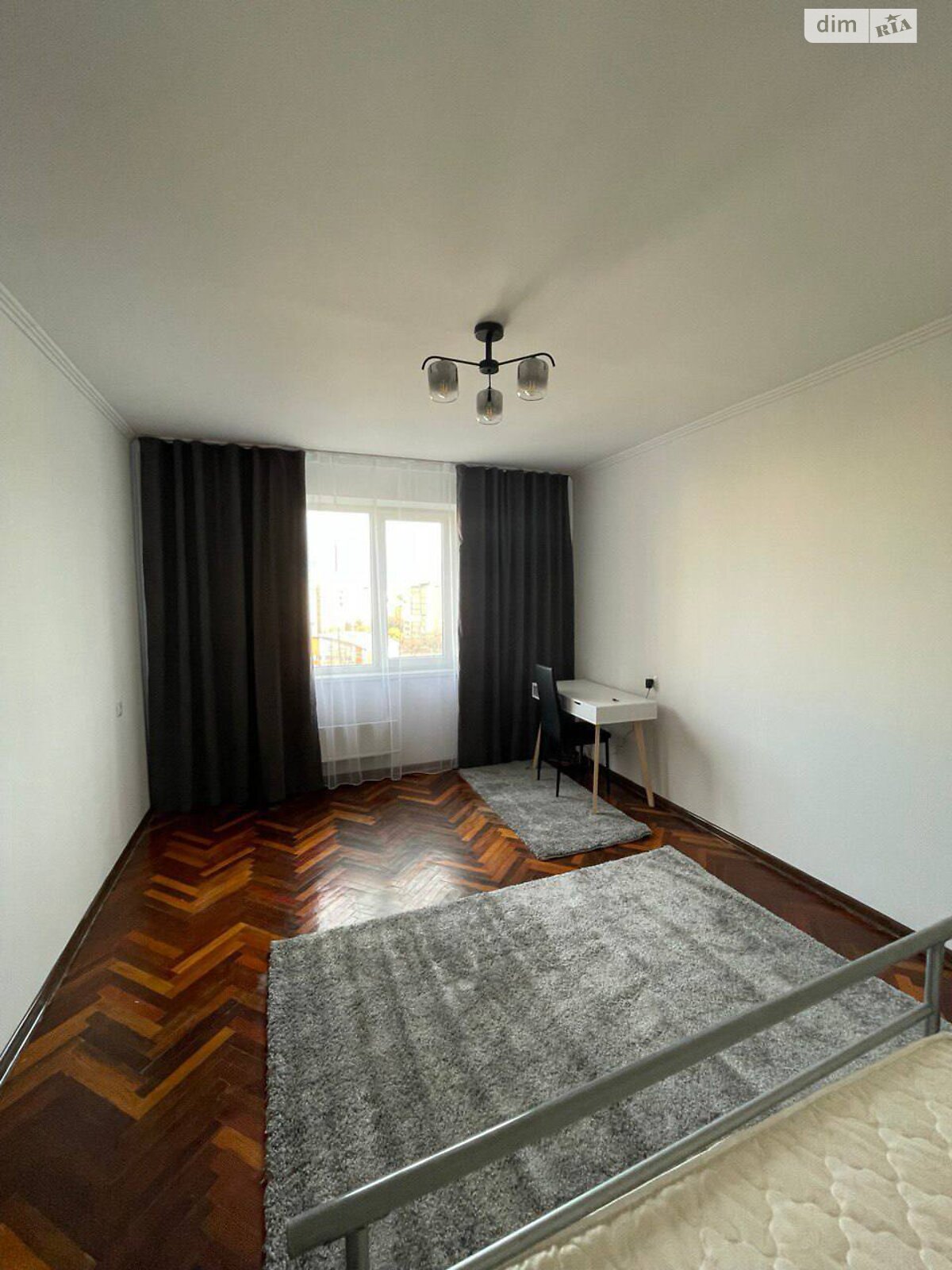 однокомнатная квартира в Львове, район Сыховский, на ул. Кавалеридзе Ивана в аренду на долгий срок помесячно фото 1