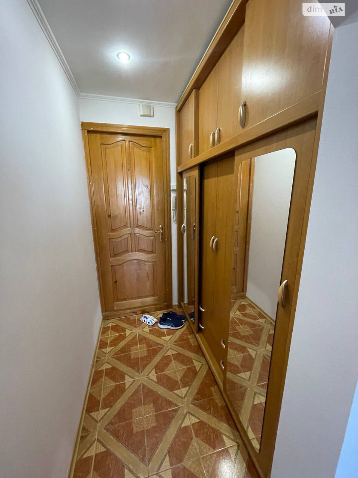 однокомнатная квартира в Львове, район Сыховский, на ул. Кавалеридзе Ивана в аренду на долгий срок помесячно фото 1