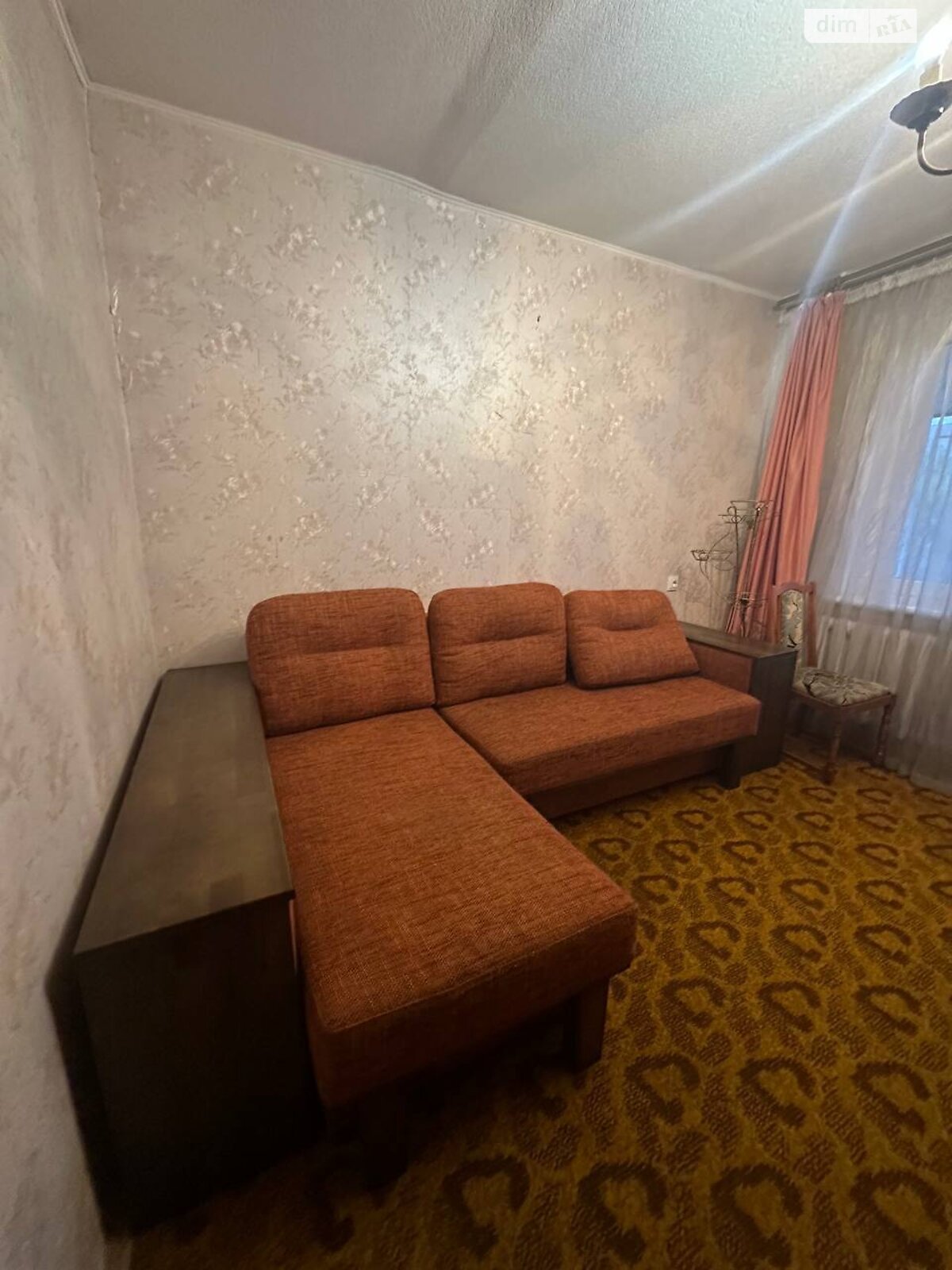 трехкомнатная квартира в Львове, район Сыховский, на просп. Красной Калины 63А в аренду на долгий срок помесячно фото 1