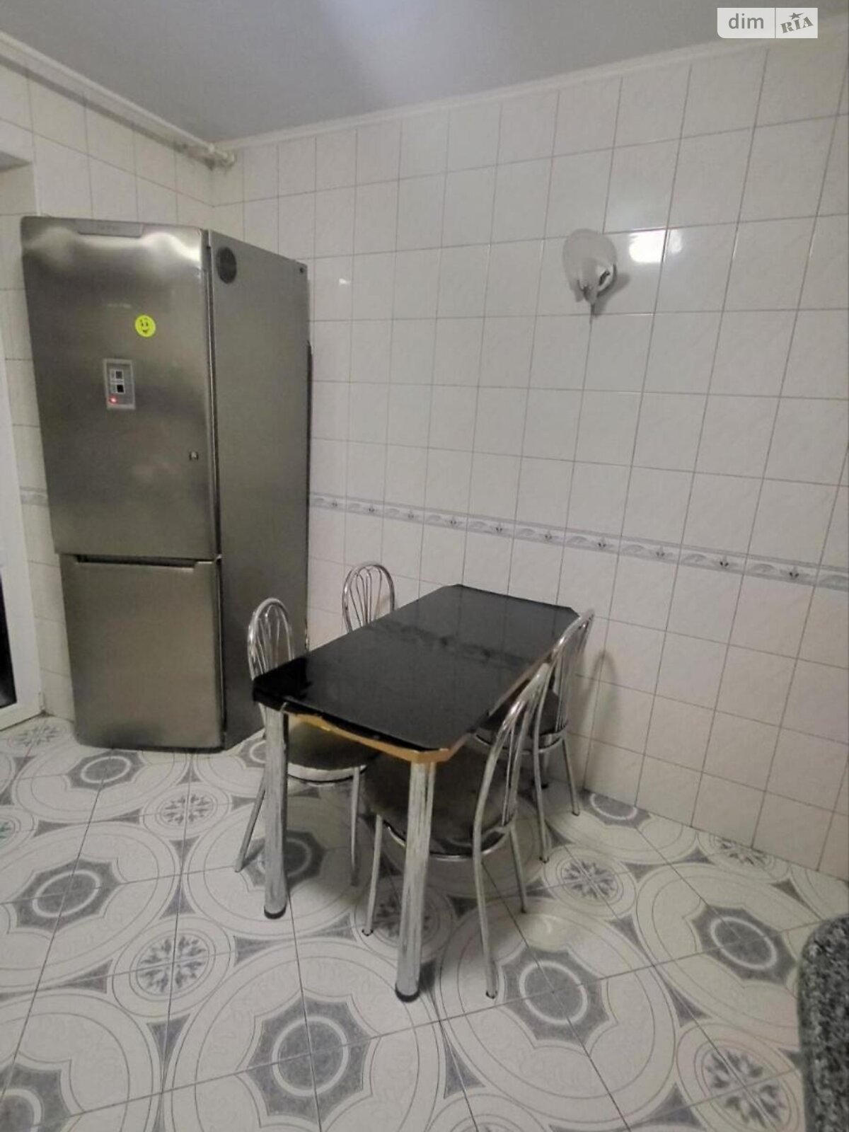 трехкомнатная квартира в Львове, район Санта Барбара, на ул. Михаила Драгана 15А в аренду на долгий срок помесячно фото 1 трехкомнатная квартира в Львове, район Санта Барбара, на ул. Михаила Драгана 15А в аренду на долгий срок помесячно фото 1