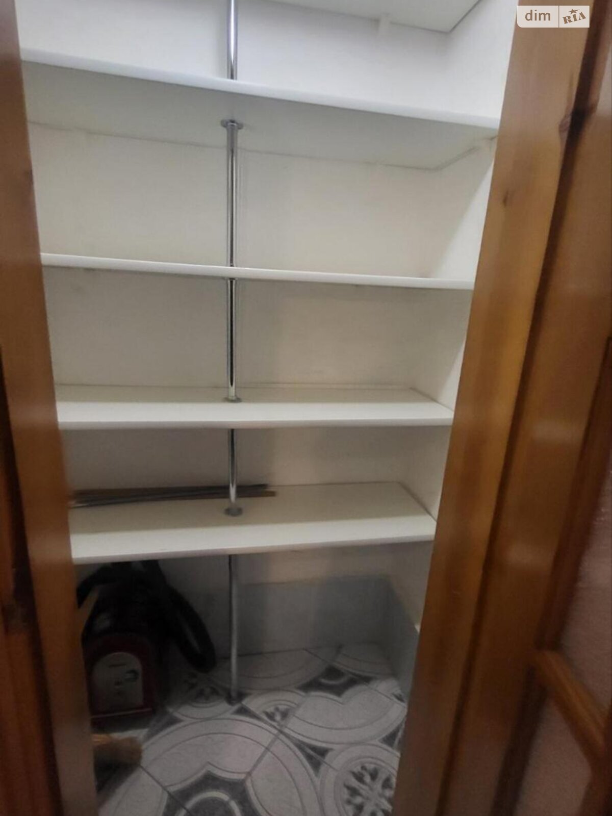 трехкомнатная квартира в Львове, район Санта Барбара, на ул. Михаила Драгана 15А в аренду на долгий срок помесячно фото 1 трехкомнатная квартира в Львове, район Санта Барбара, на ул. Михаила Драгана 15А в аренду на долгий срок помесячно фото 1