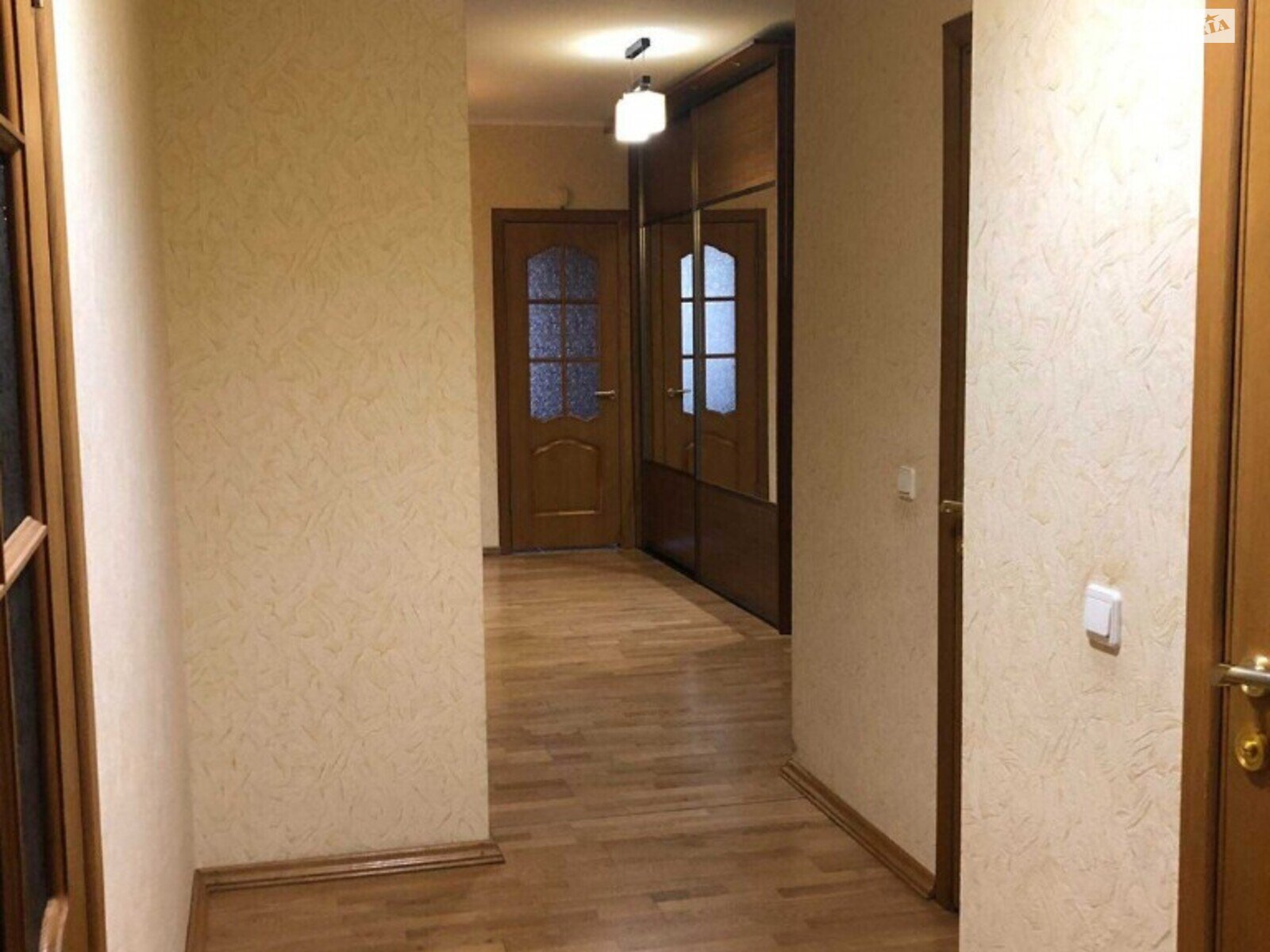 трехкомнатная квартира в Львове, район Сыховский, на ул. Трилевского в аренду на долгий срок помесячно фото 1 трехкомнатная квартира в Львове, район Сыховский, на ул. Трилевского в аренду на долгий срок помесячно фото 1