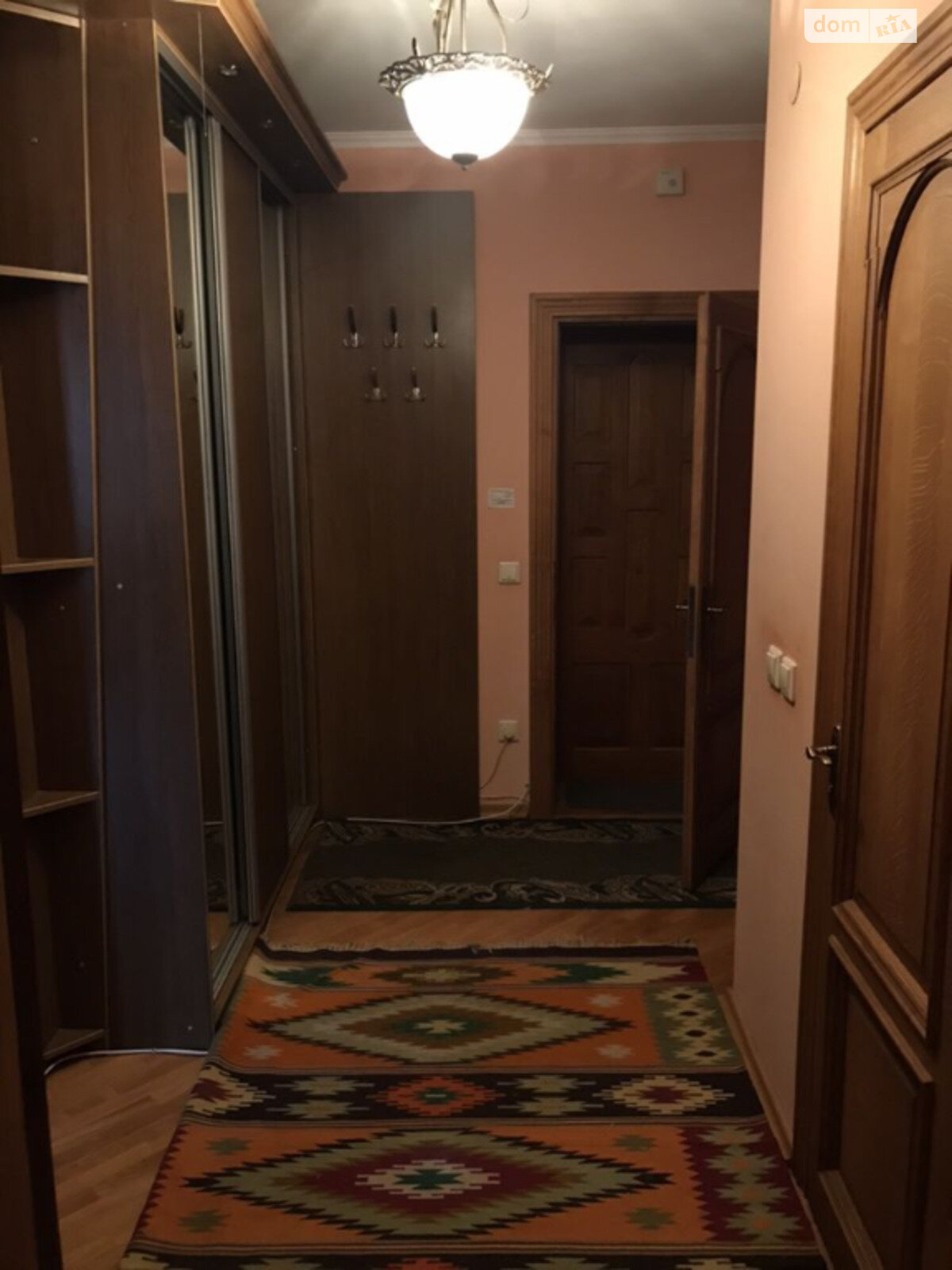 однокомнатная квартира с мебелью в Львове, район Сыховский, на ул. Трилевского в аренду на долгий срок помесячно фото 1 однокомнатная квартира с мебелью в Львове, район Сыховский, на ул. Трилевского в аренду на долгий срок помесячно фото 1