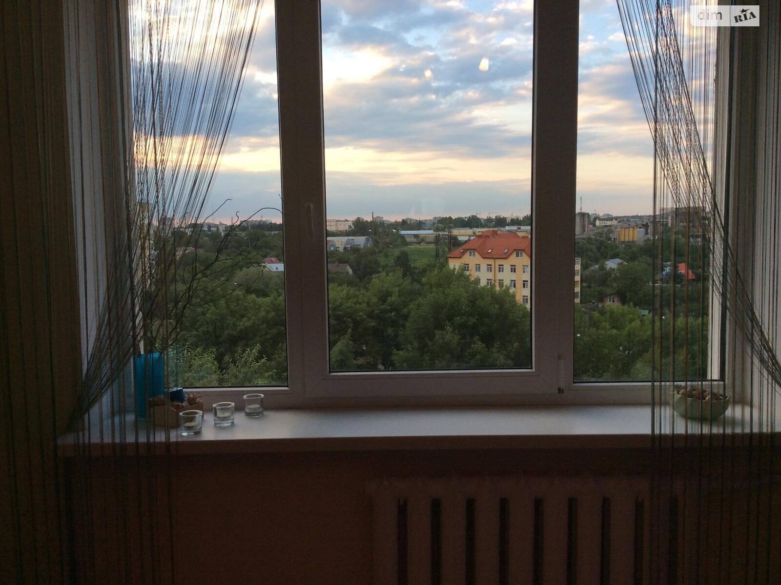 трикімнатна квартира з ремонтом в Львові, район Сихів, на вул. Довженка Олександра 18 в довготривалу оренду помісячно фото 1 трикімнатна квартира з ремонтом в Львові, район Сихів, на вул. Довженка Олександра 18 в довготривалу оренду помісячно фото 1