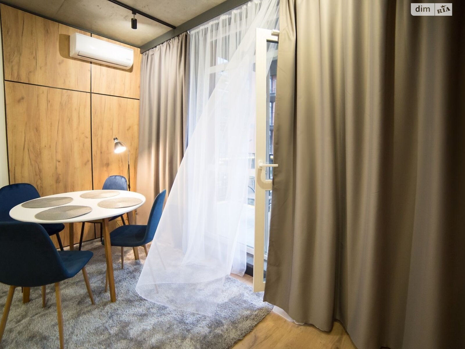 двухкомнатная квартира в Львове, район Центр, на просп. Черновола Вячеслава в аренду на долгий срок помесячно фото 1