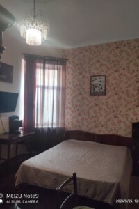 двокімнатна квартира в Львові, район Центр, на вул. Франка Івана 38 в довготривалу оренду помісячно фото 2