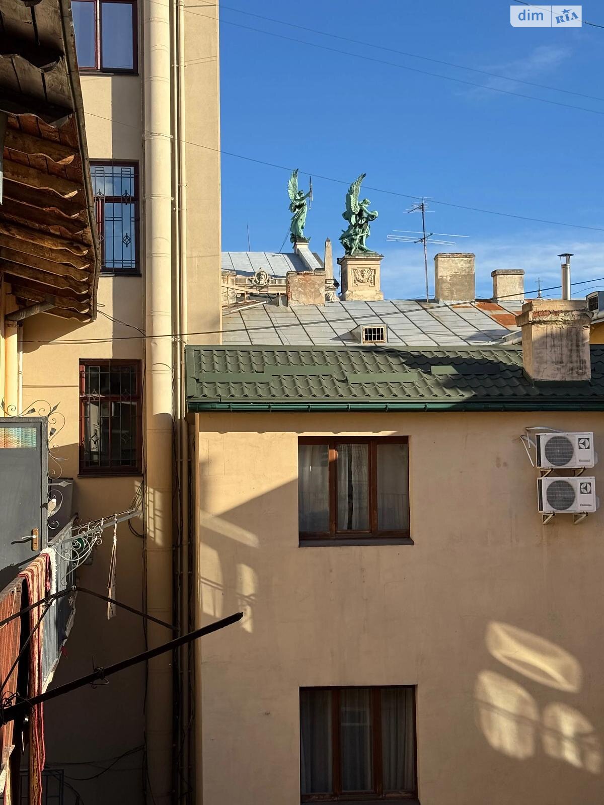 однокомнатная квартира в Львове, район Центр, на ул. Фурманская в аренду на долгий срок помесячно фото 1 однокомнатная квартира в Львове, район Центр, на ул. Фурманская в аренду на долгий срок помесячно фото 1