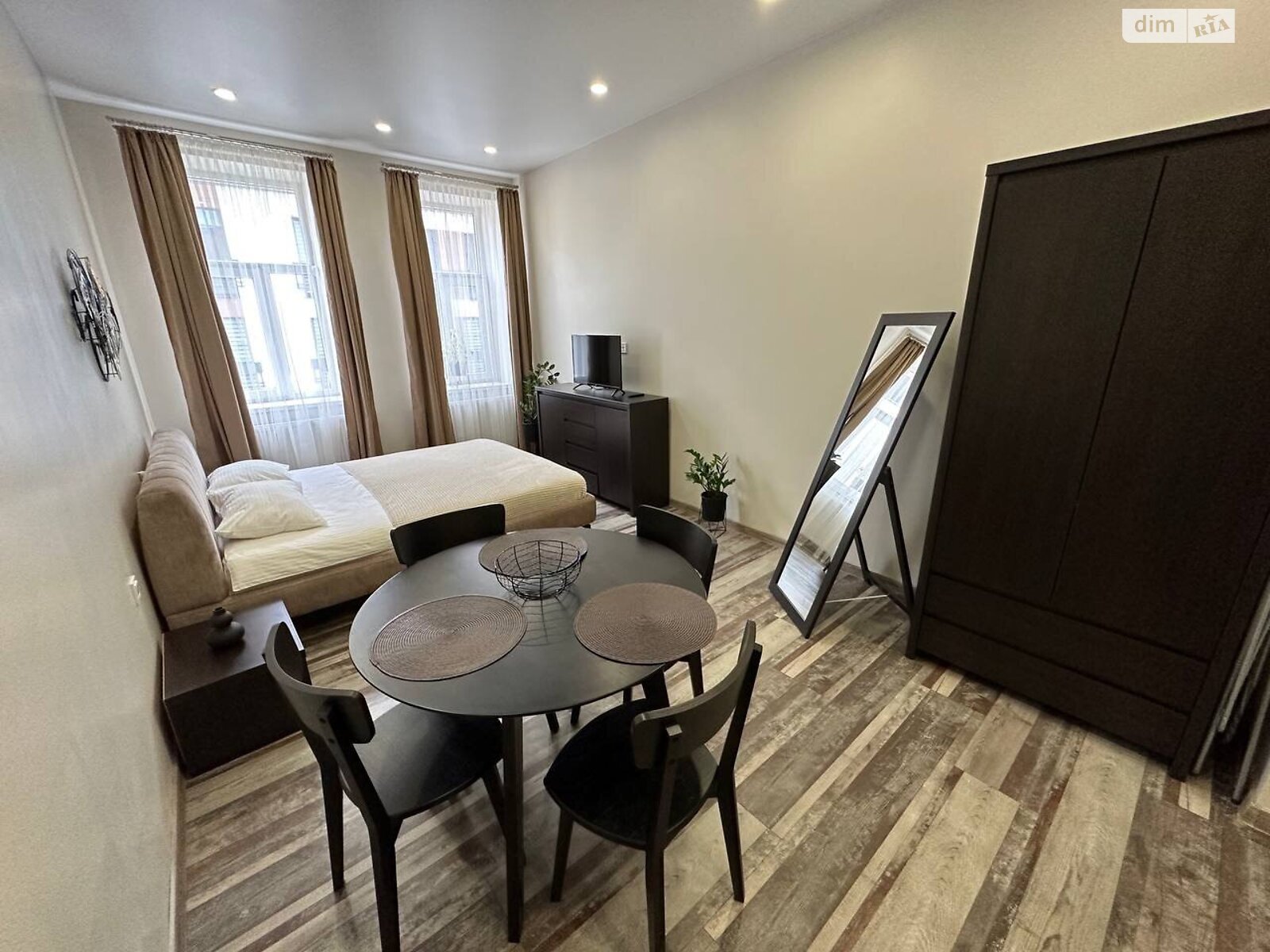 однокомнатная квартира в Львове, район Центр, на ул. Газовая 4 в аренду на долгий срок помесячно фото 1 однокомнатная квартира в Львове, район Центр, на ул. Газовая 4 в аренду на долгий срок помесячно фото 1