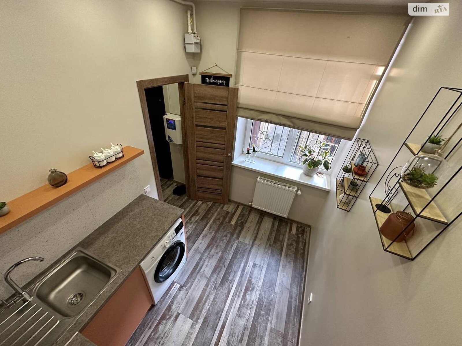 однокомнатная квартира в Львове, район Центр, на ул. Газовая 4 в аренду на долгий срок помесячно фото 1 однокомнатная квартира в Львове, район Центр, на ул. Газовая 4 в аренду на долгий срок помесячно фото 1