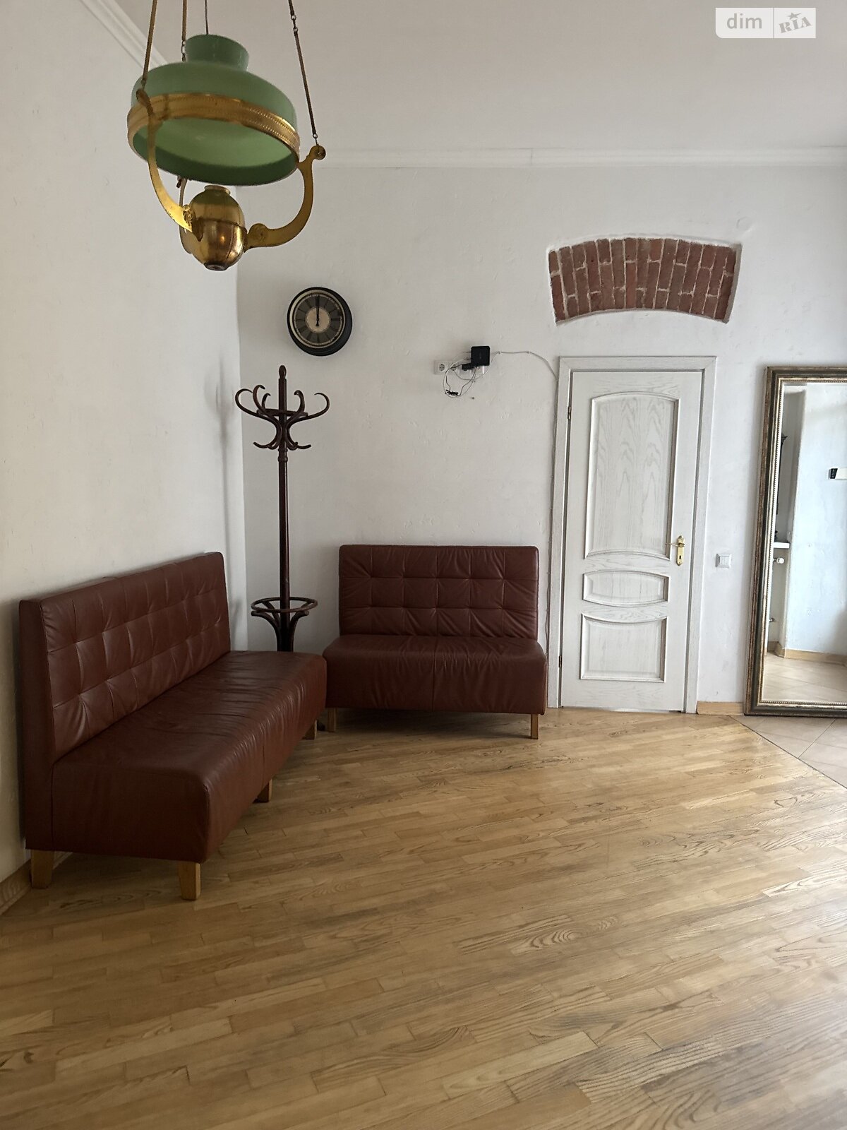 двухкомнатная квартира в Львове, район Центр, на пл. Генерала Петра Григоренко 4 в аренду на долгий срок помесячно фото 1