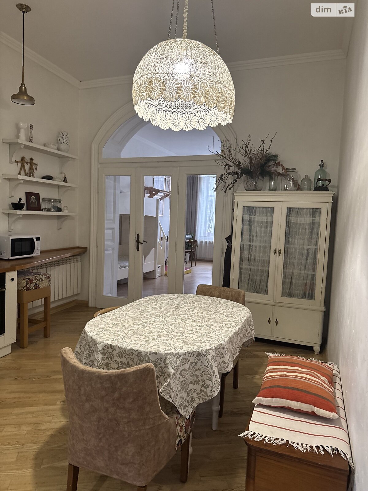 двухкомнатная квартира в Львове, район Центр, на пл. Генерала Петра Григоренко 4 в аренду на долгий срок помесячно фото 1