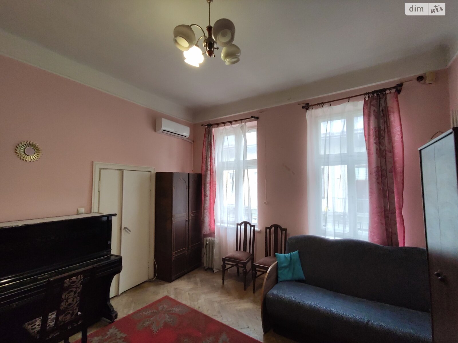 однокомнатная квартира в Львове, район Центр, на ул. Глебовая в аренду на долгий срок помесячно фото 1 однокомнатная квартира в Львове, район Центр, на ул. Глебовая в аренду на долгий срок помесячно фото 1