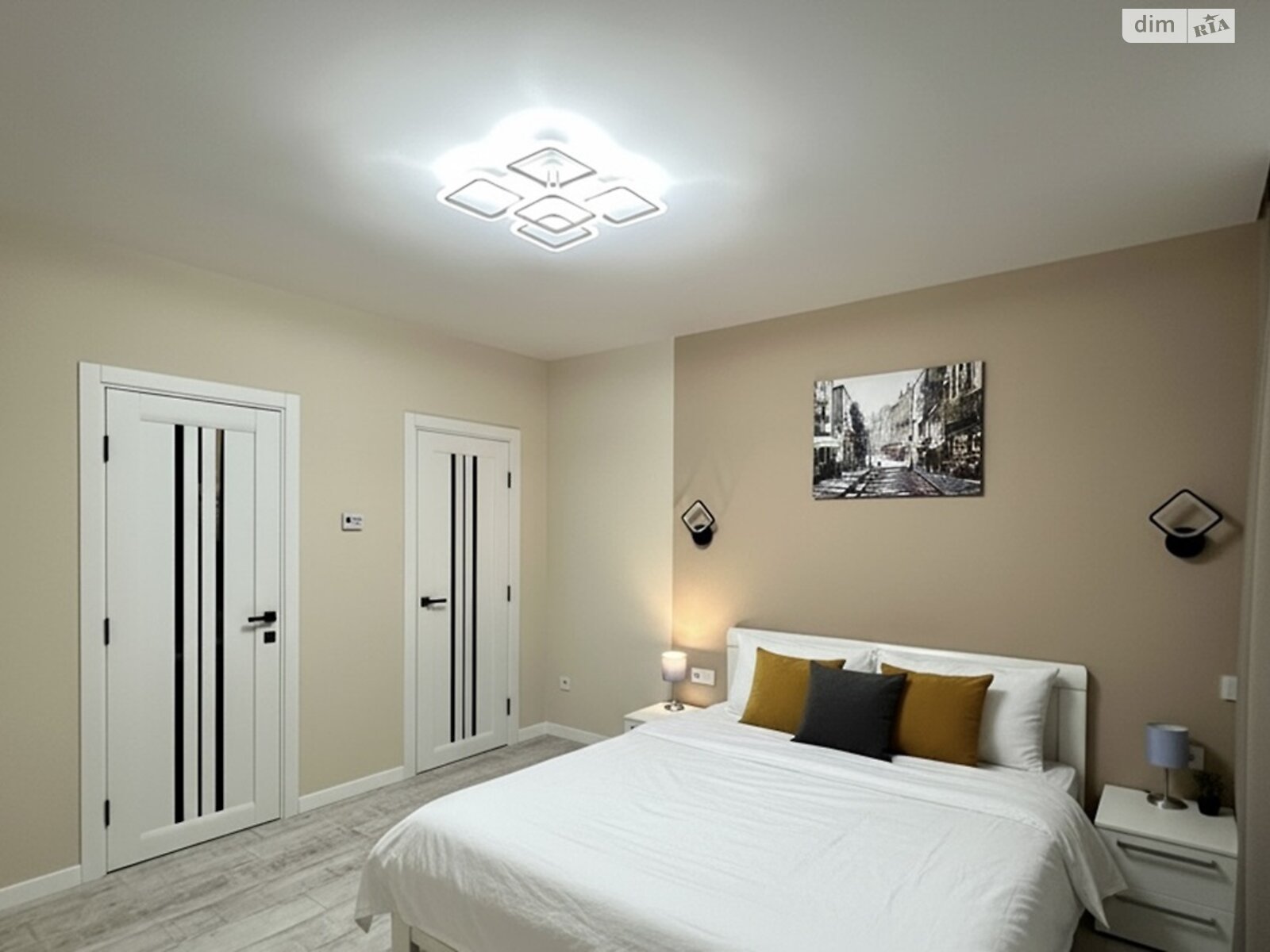 однокімнатна квартира в Львові, район Центр, на вул. Княжа 2 в довготривалу оренду помісячно фото 1 однокімнатна квартира в Львові, район Центр, на вул. Княжа 2 в довготривалу оренду помісячно фото 1