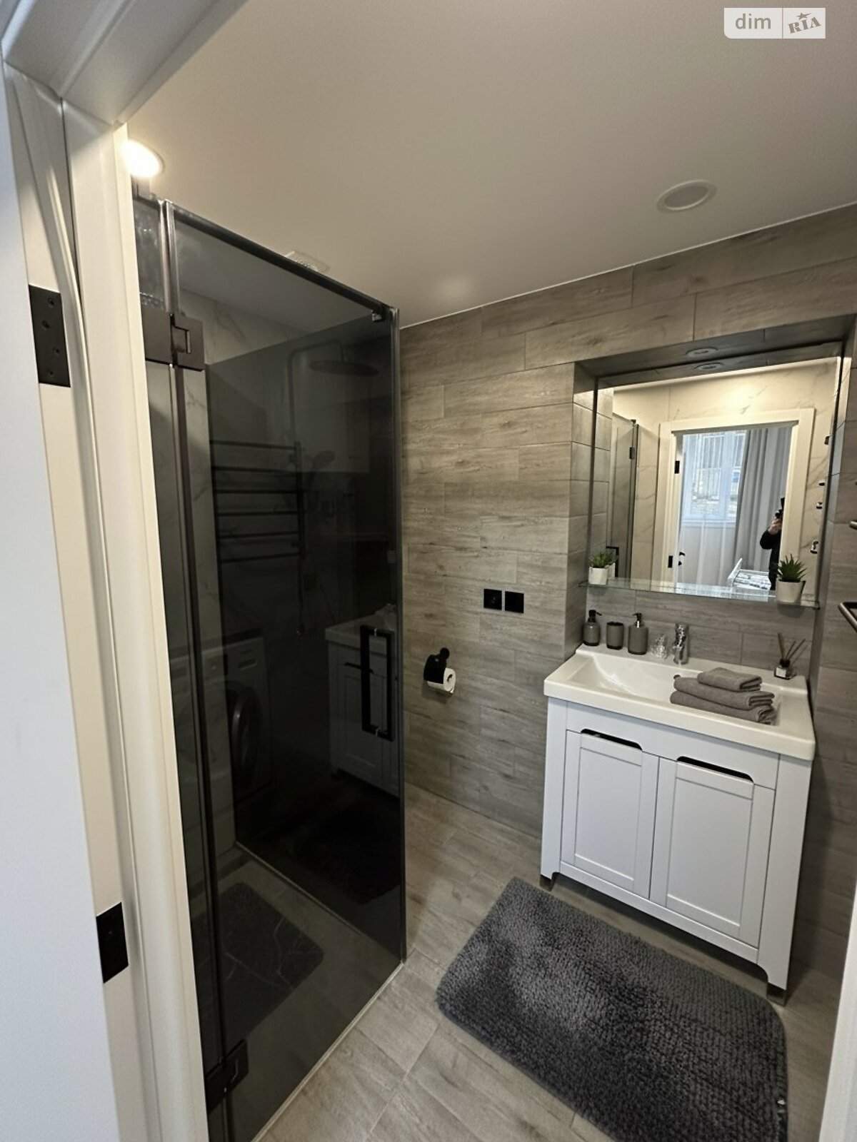 однокімнатна квартира в Львові, район Центр, на вул. Княжа 2 в довготривалу оренду помісячно фото 1 однокімнатна квартира в Львові, район Центр, на вул. Княжа 2 в довготривалу оренду помісячно фото 1