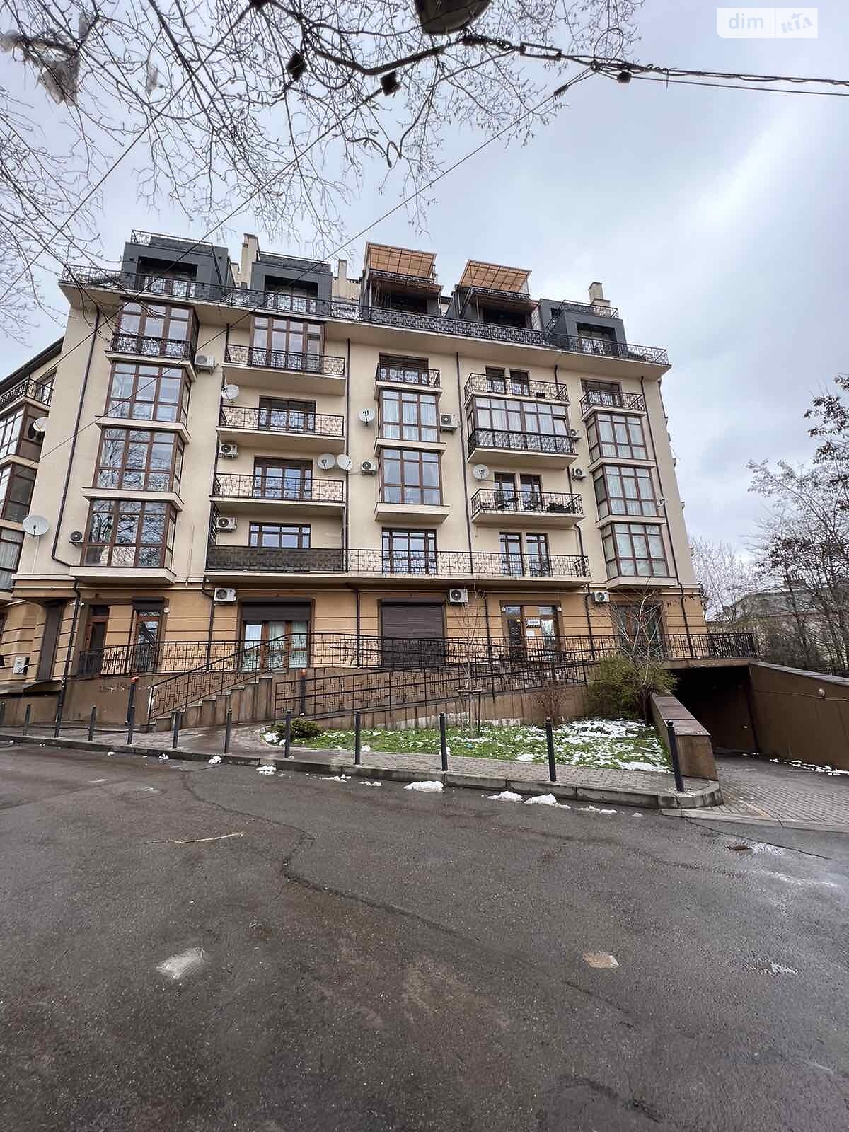 двокімнатна квартира в Львові, район Центр, на вул. Кольберга 3А в довготривалу оренду помісячно фото 1 двокімнатна квартира в Львові, район Центр, на вул. Кольберга 3А в довготривалу оренду помісячно фото 1