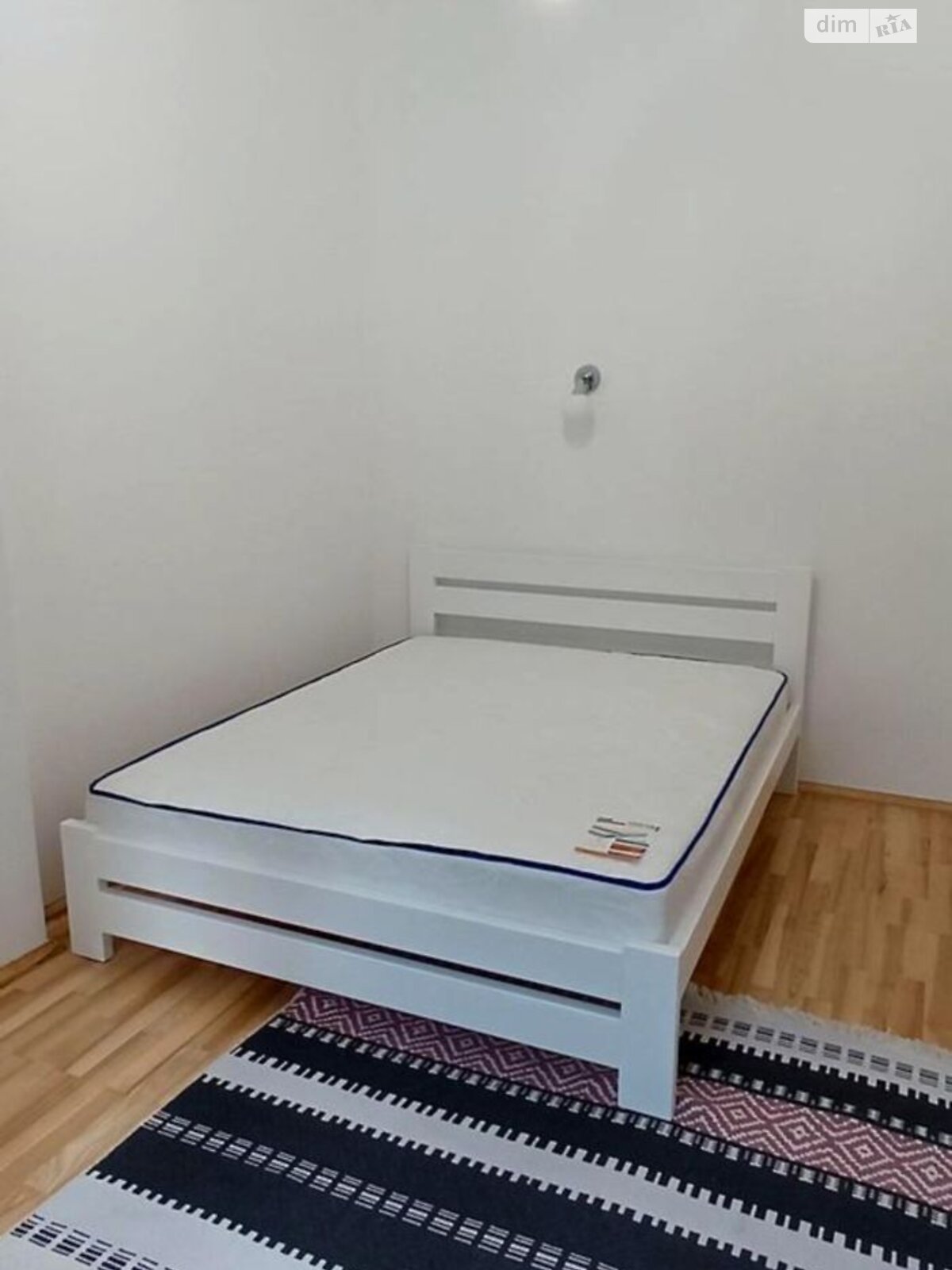 двухкомнатная квартира в Львове, район Центр, на ул. Лепкого Богдана 12 в аренду на долгий срок помесячно фото 1 двухкомнатная квартира в Львове, район Центр, на ул. Лепкого Богдана 12 в аренду на долгий срок помесячно фото 1