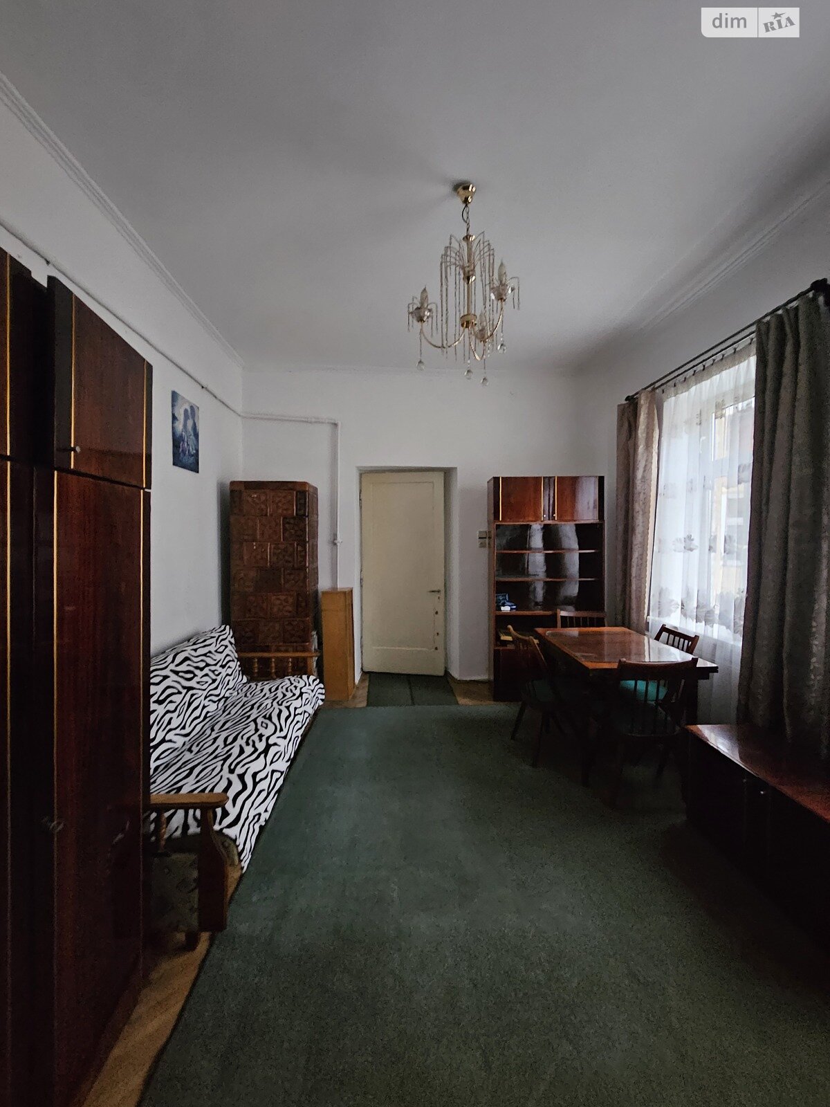 двухкомнатная квартира в Львове, район Центр, на ул. Меретина 5 в аренду на долгий срок помесячно фото 1 двухкомнатная квартира в Львове, район Центр, на ул. Меретина 5 в аренду на долгий срок помесячно фото 1