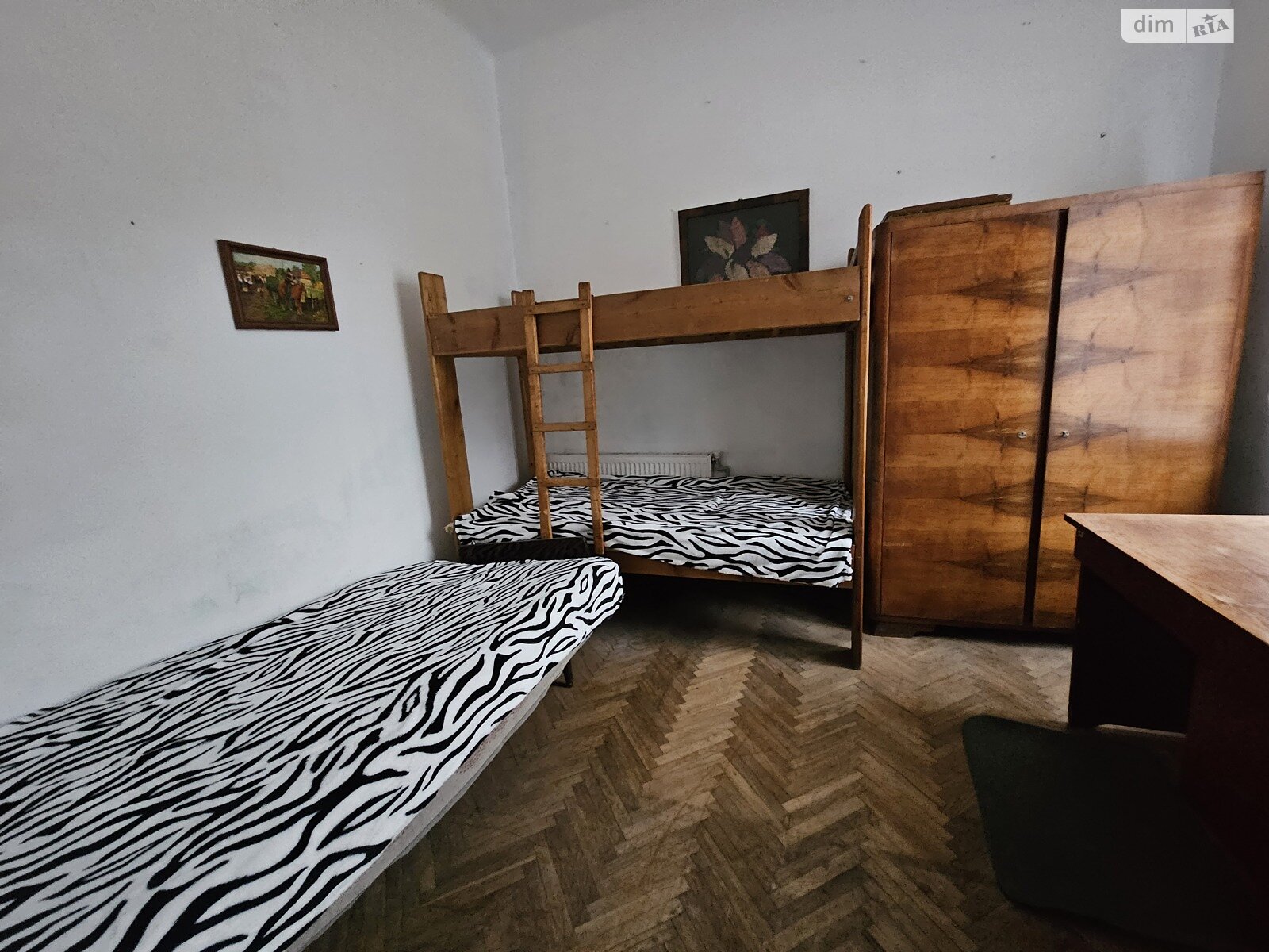 двухкомнатная квартира в Львове, район Центр, на ул. Меретина 5 в аренду на долгий срок помесячно фото 1 двухкомнатная квартира в Львове, район Центр, на ул. Меретина 5 в аренду на долгий срок помесячно фото 1