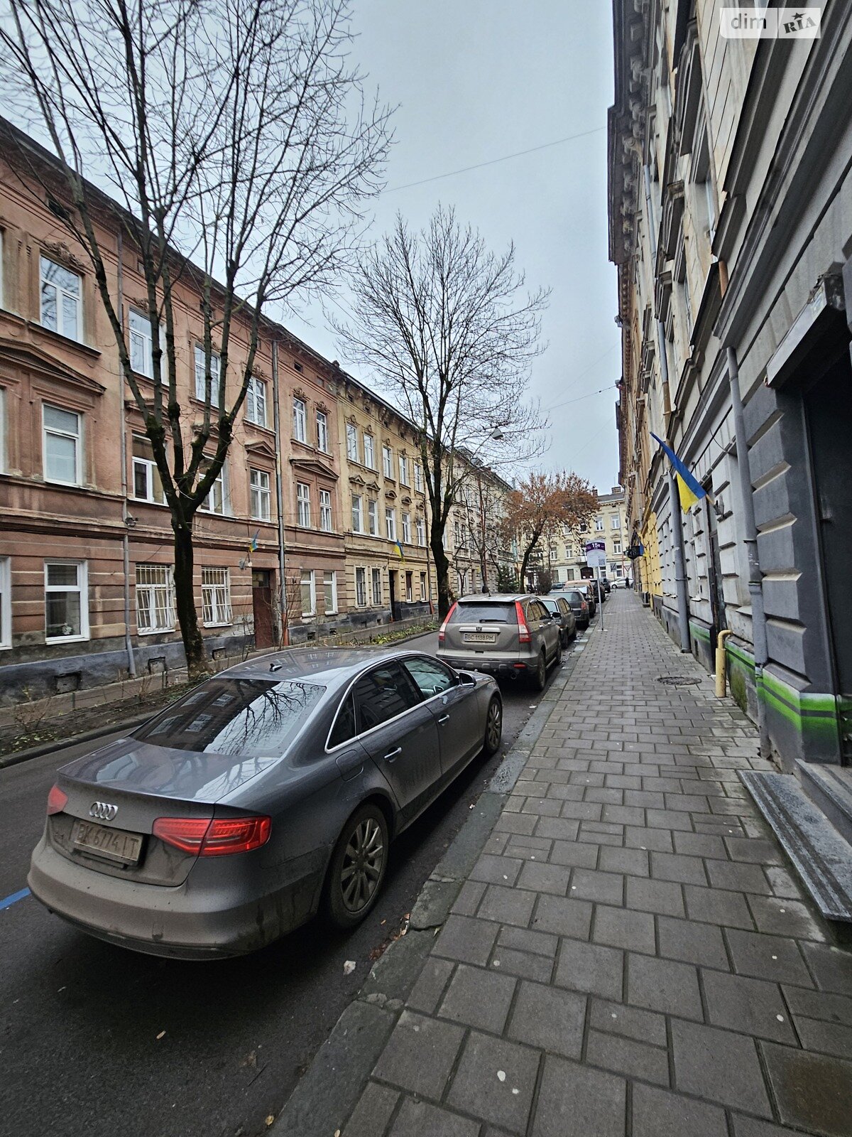 двухкомнатная квартира в Львове, район Центр, на ул. Меретина 5 в аренду на долгий срок помесячно фото 1 двухкомнатная квартира в Львове, район Центр, на ул. Меретина 5 в аренду на долгий срок помесячно фото 1