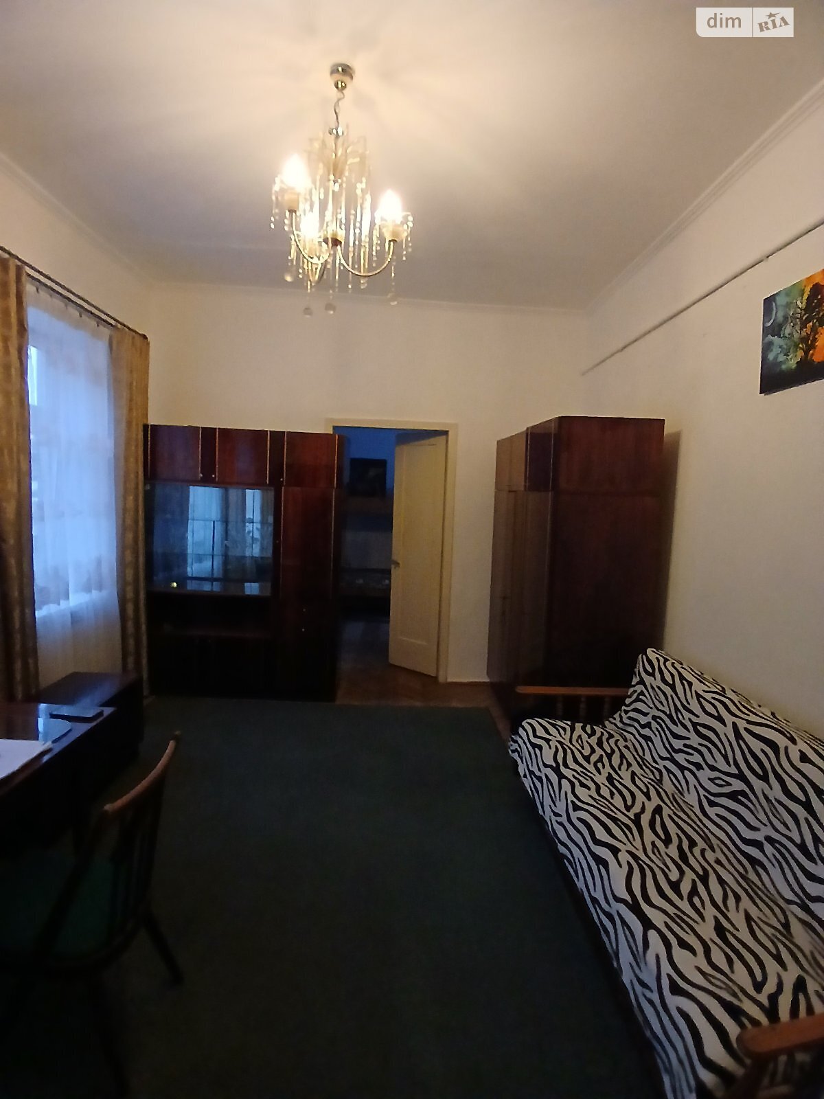 двухкомнатная квартира в Львове, район Центр, на ул. Меретина 5 в аренду на долгий срок помесячно фото 1 двухкомнатная квартира в Львове, район Центр, на ул. Меретина 5 в аренду на долгий срок помесячно фото 1