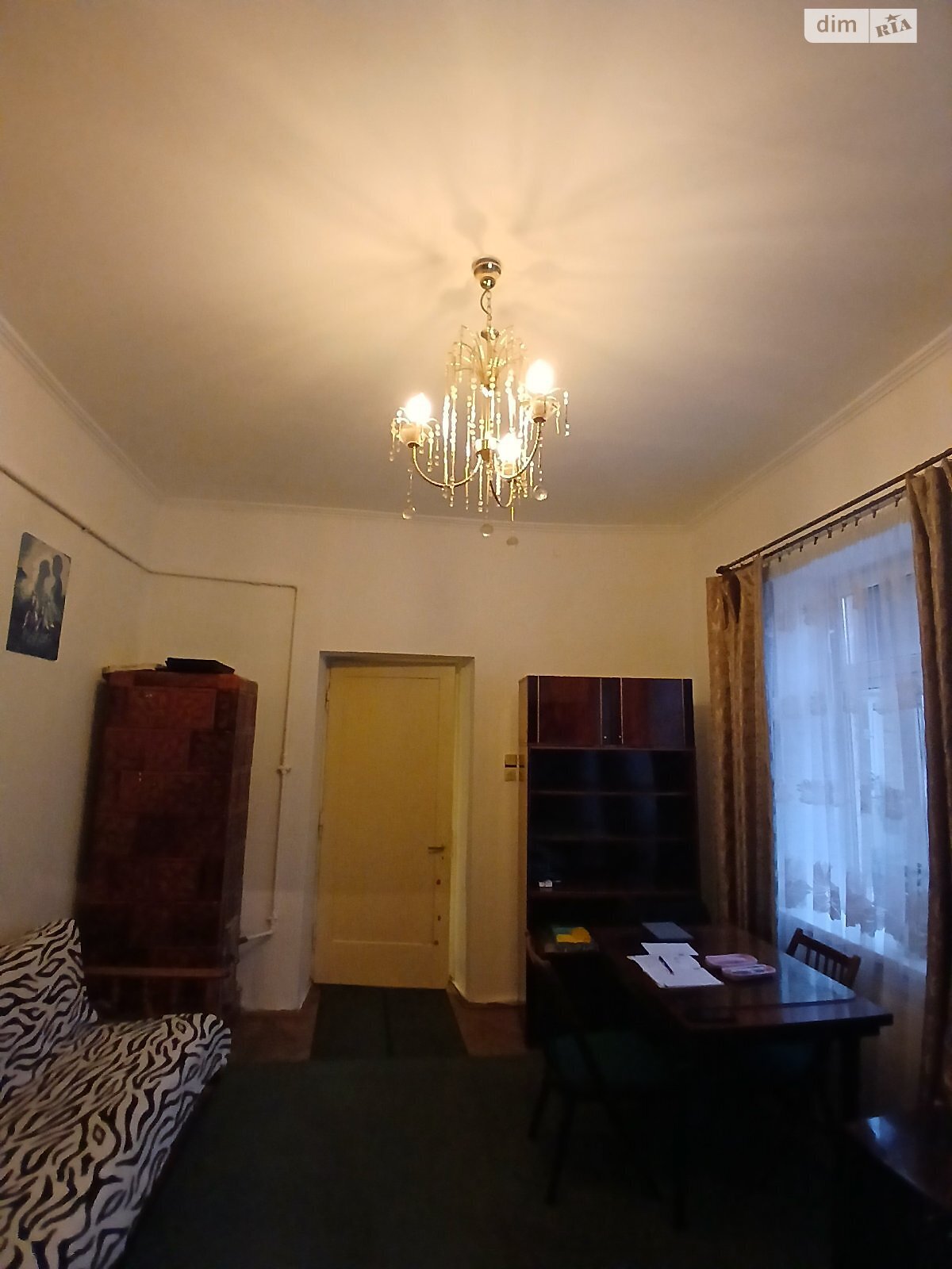 двухкомнатная квартира в Львове, район Центр, на ул. Меретина 5 в аренду на долгий срок помесячно фото 1 двухкомнатная квартира в Львове, район Центр, на ул. Меретина 5 в аренду на долгий срок помесячно фото 1