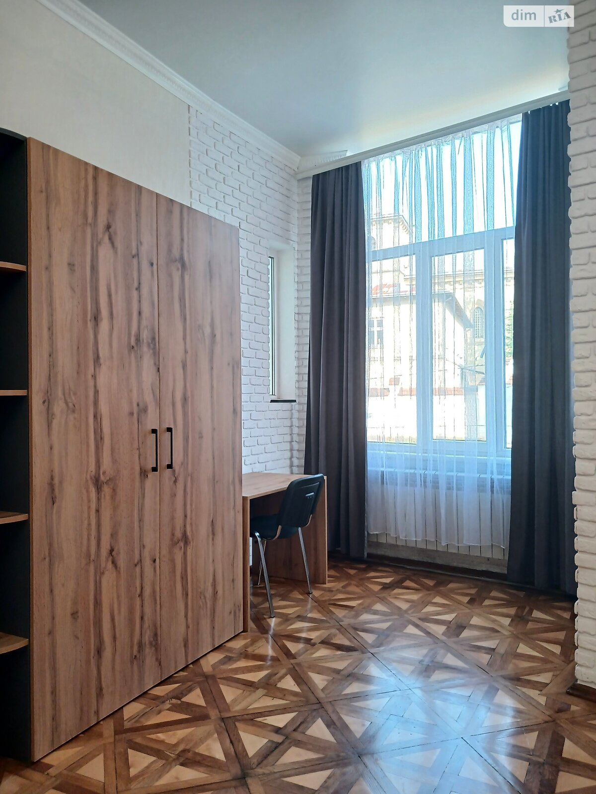 двухкомнатная квартира в Львове, район Центр, на ул. Николая Коперника в аренду на долгий срок помесячно фото 1 двухкомнатная квартира в Львове, район Центр, на ул. Николая Коперника в аренду на долгий срок помесячно фото 1