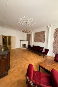 трехкомнатная квартира в Львове, район Центр, на ул. Николая Коперника в аренду на долгий срок помесячно фото 2 трехкомнатная квартира в Львове, район Центр, на ул. Николая Коперника в аренду на долгий срок помесячно фото 2