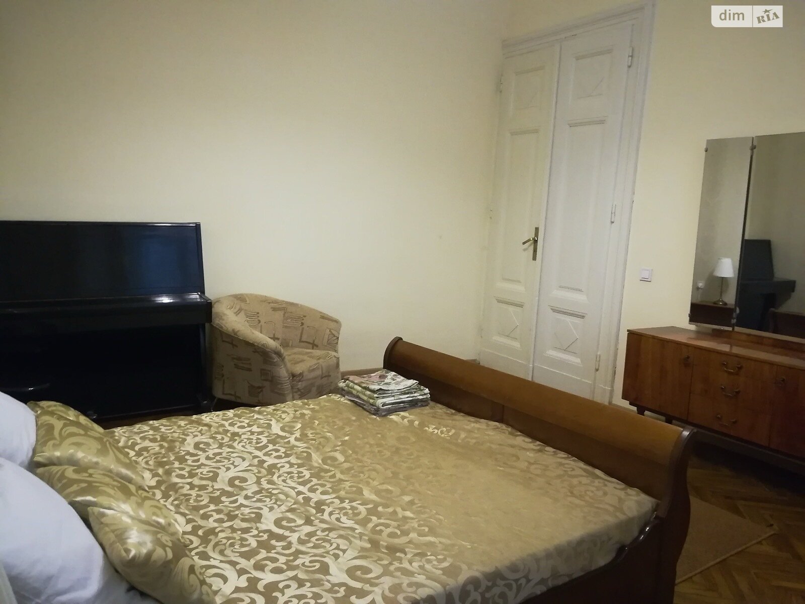 двухкомнатная квартира в Львове, район Центр, на ул. Николая Коперника 5 в аренду на долгий срок помесячно фото 1 двухкомнатная квартира в Львове, район Центр, на ул. Николая Коперника 5 в аренду на долгий срок помесячно фото 1