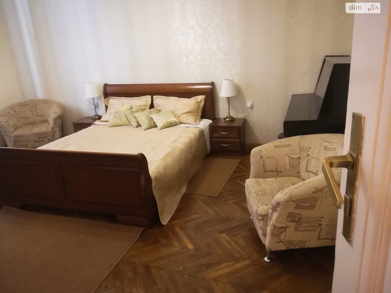 двухкомнатная квартира в Львове, район Центр, на ул. Николая Коперника 5 в аренду на долгий срок помесячно фото 1 двухкомнатная квартира в Львове, район Центр, на ул. Николая Коперника 5 в аренду на долгий срок помесячно фото 1