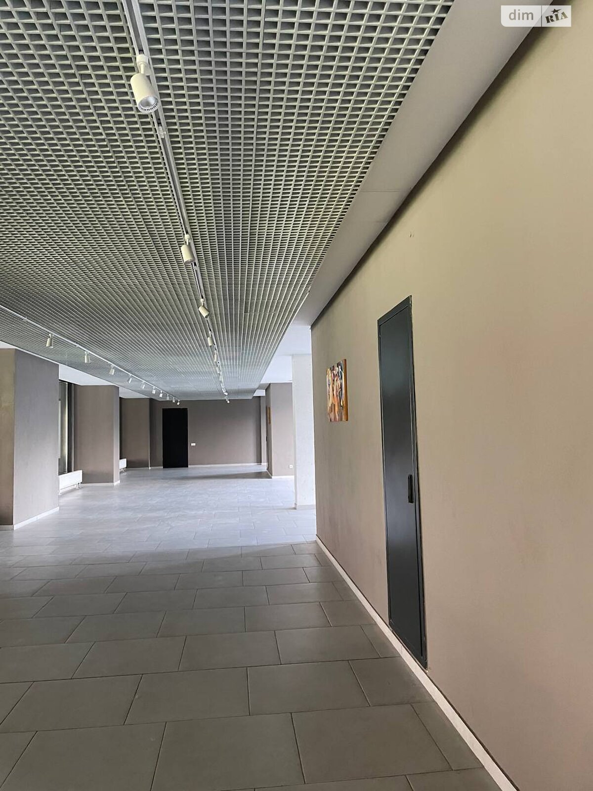 двухкомнатная квартира в Львове, район Центр, на ул. Под Дубом 26 в аренду на долгий срок помесячно фото 1 двухкомнатная квартира в Львове, район Центр, на ул. Под Дубом 26 в аренду на долгий срок помесячно фото 1