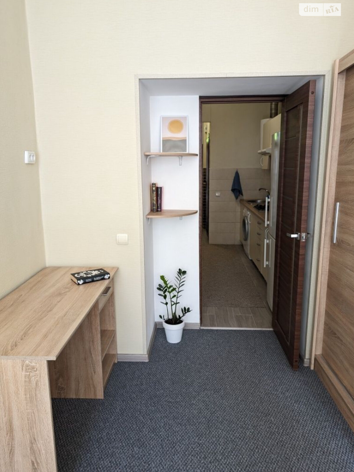 однокомнатная квартира в Львове, район Центр, на ул. Под Дубом в аренду на долгий срок помесячно фото 1 однокомнатная квартира в Львове, район Центр, на ул. Под Дубом в аренду на долгий срок помесячно фото 1