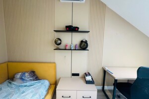 трикімнатна квартира в Львові, район Центр, на вул. Шептицьких 18 в довготривалу оренду помісячно фото 2